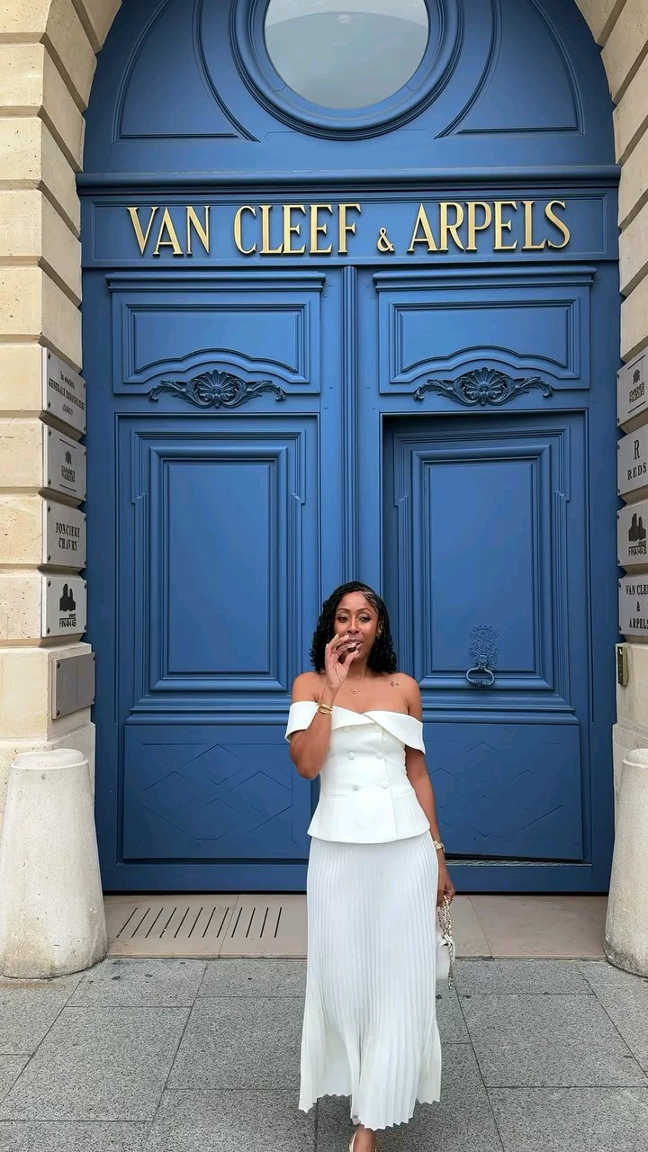Shop my awesome collections 💖⚘

#LTKOver40 #LTKU #LTKSeasonal