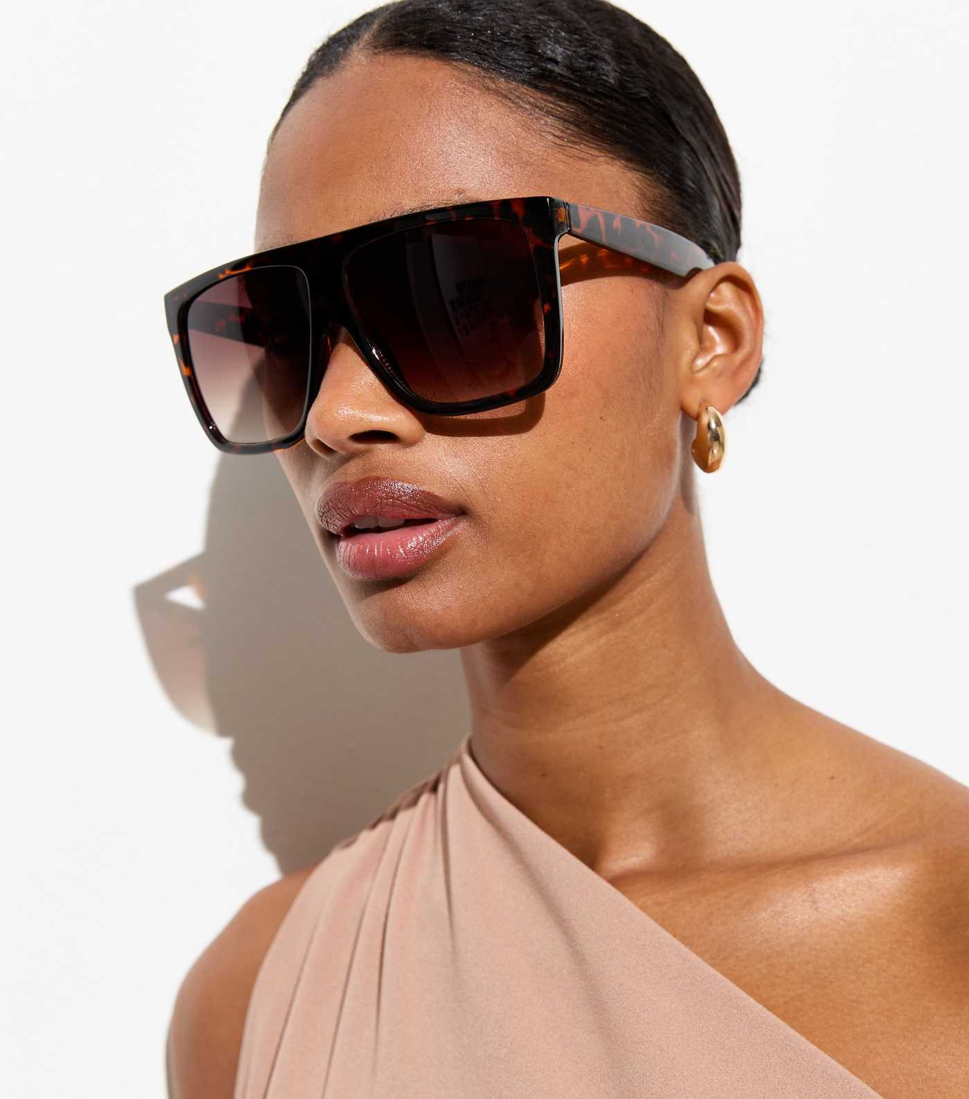 Brown Tortoiseshell Flat Top Sunglasses
						
						Add to Saved Items
						Remove from Saved I... | New Look (UK)