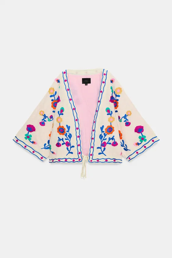 Model height: 174 cmOpen-front kimono crafted from 100% cotton yarn. Features long sleeves, an in... | Zara DE