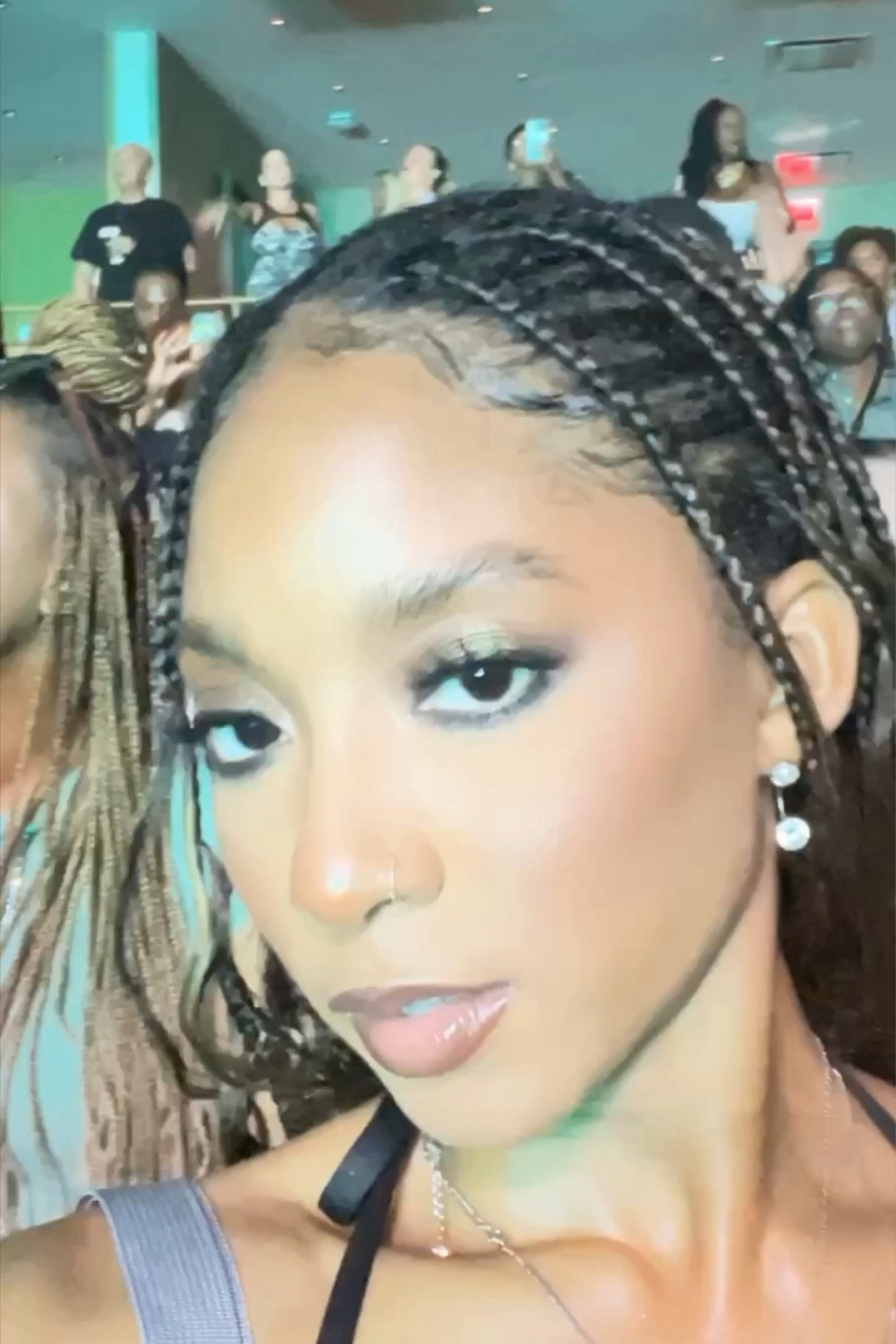 Real hot girl sh🔥t 