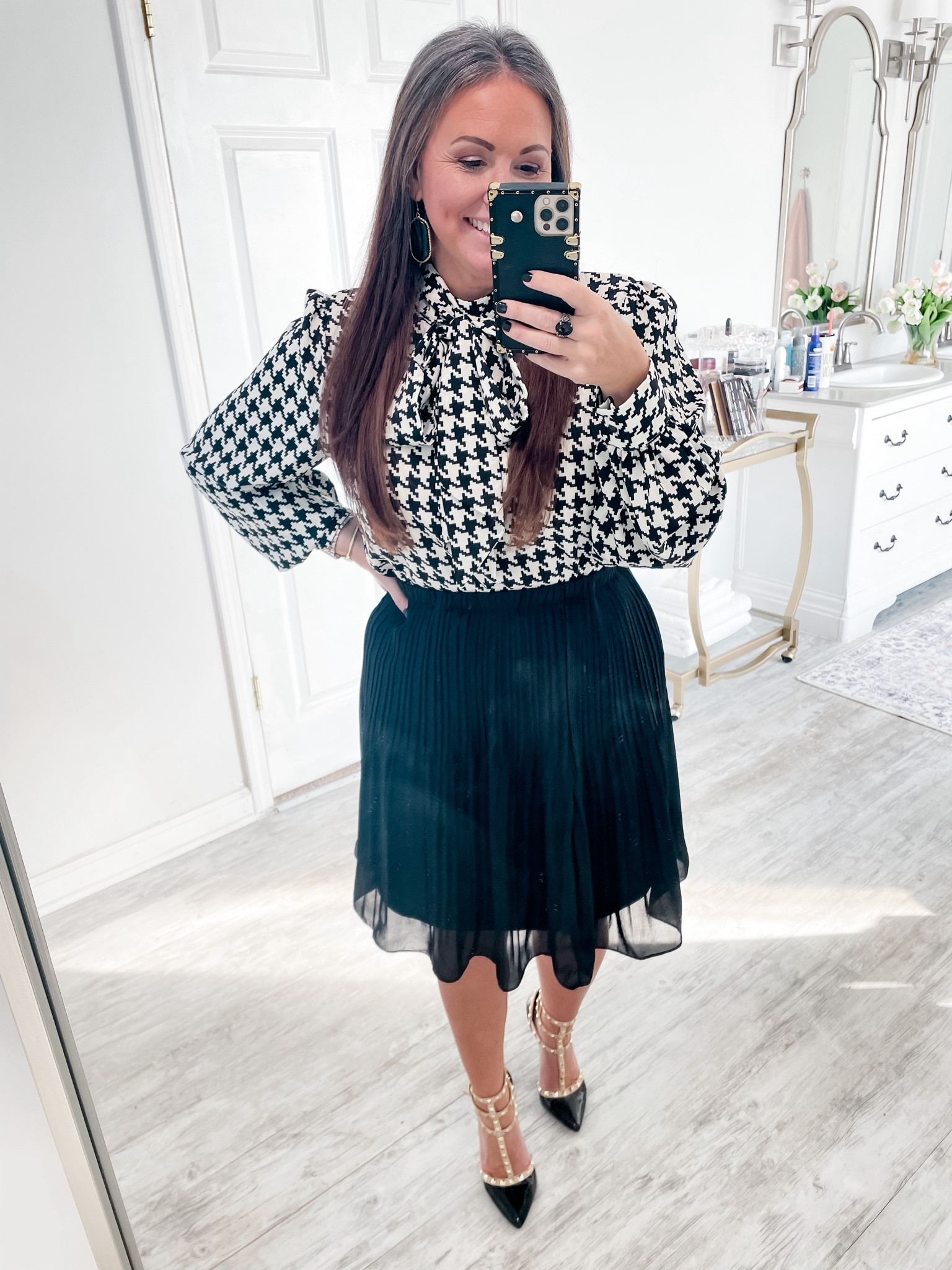 Sunday best in this $11 top🖤🤍

Workwear || office wear || business style || houndstooth || bow blouse || church || work || 

#LTKworkwear #LTKsalealert #LTKover40