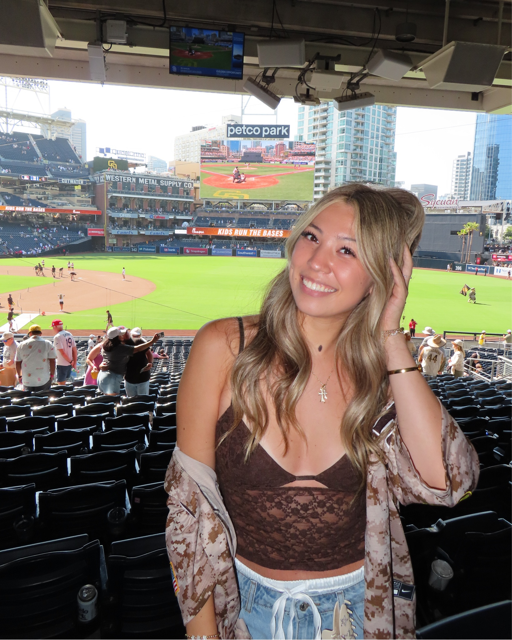 top from edikted, jersey is the military style tatis padres jersey, jeans are whitefox! #padres #teengirloutfit #backtoschool #baseballgame