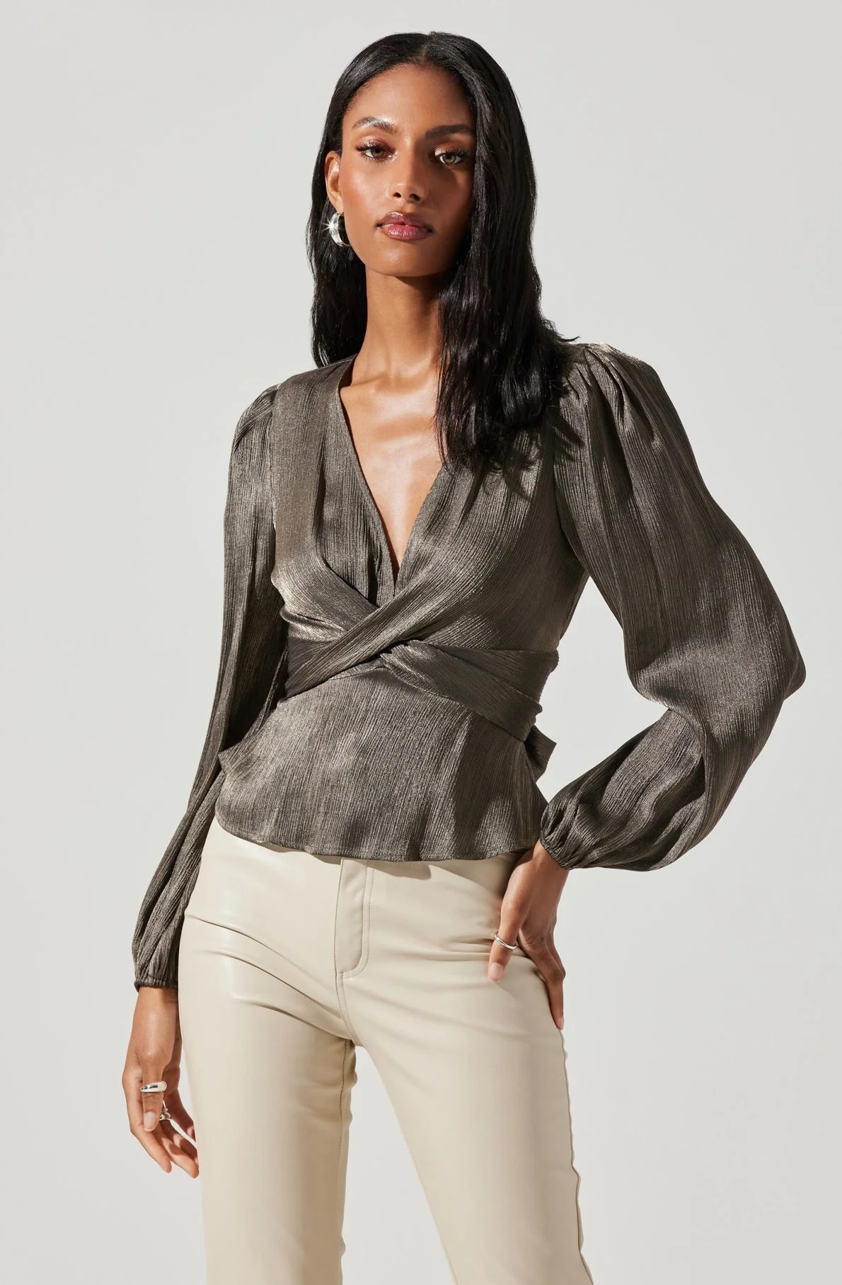 Eliana Puff Sleeve Twist Front Top | ASTR The Label (US)