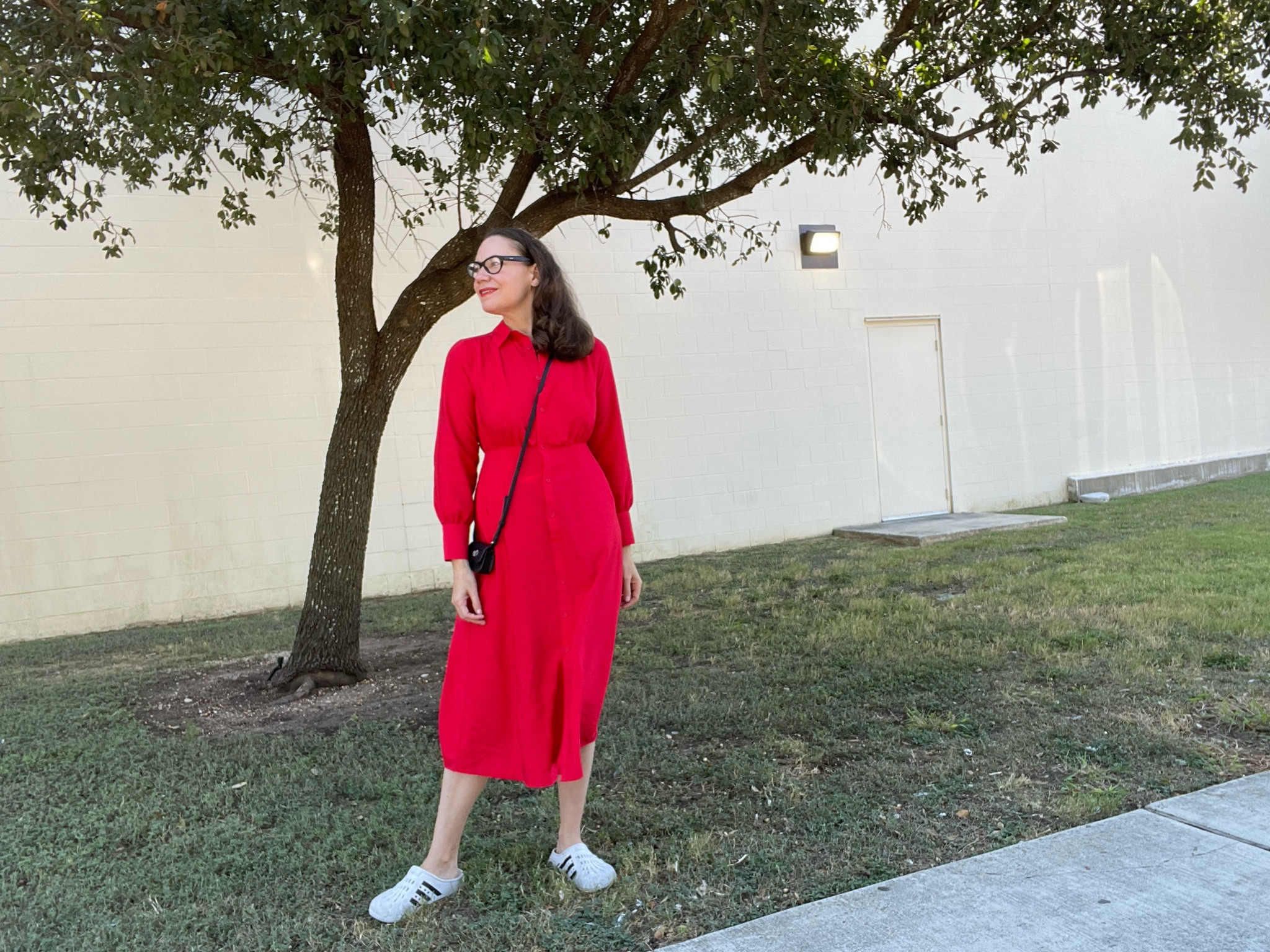 Red and pockets for Saturday errands! #investmentpiece 

#LTKSeasonal #LTKOver40 #LTKStyleTip