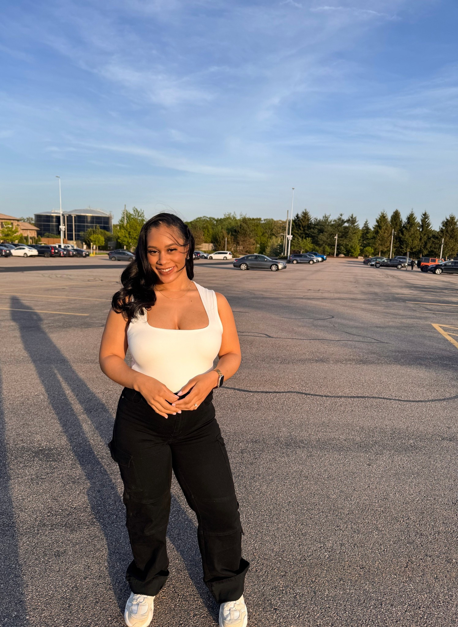 Here’s one of my favorite first trimester looks for a concert date night out 🖤!

#LTKPetite