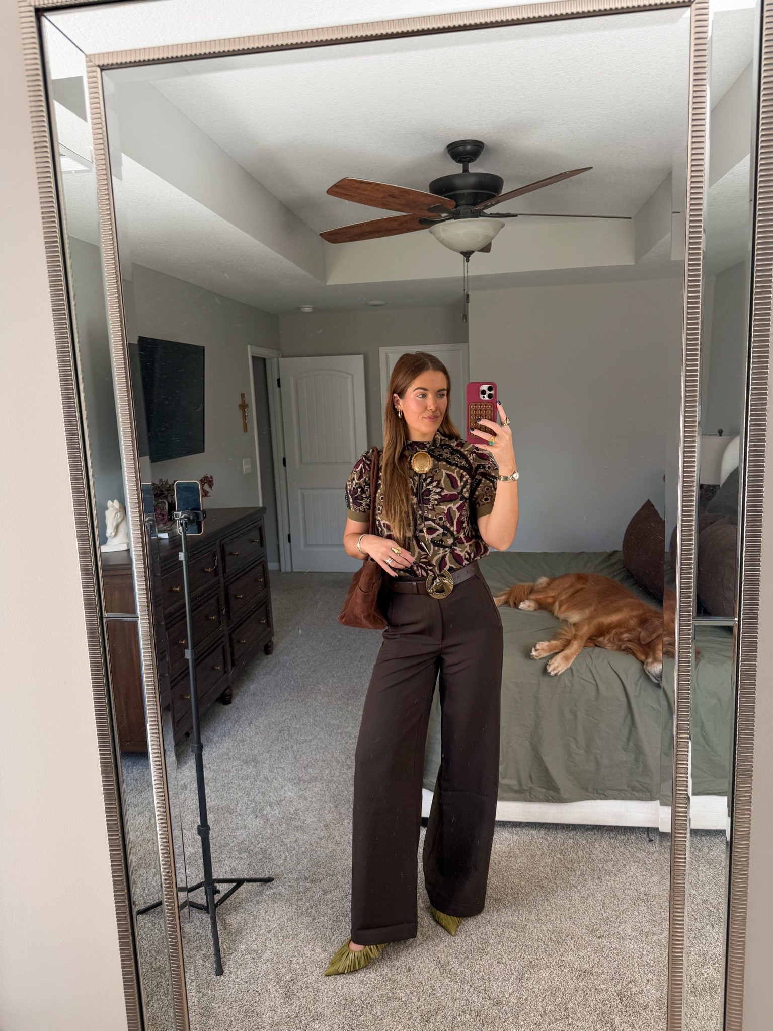 size 4 in trousers (nice for tall girls! (i’m 5’10 plus kitten heels) size small in sweater tee

western office outfits, western chic, cowgirl fashion, fall ouffits, business professional