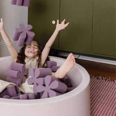 SMOL Foam Pit with Daisy Foam - 30pc | Target