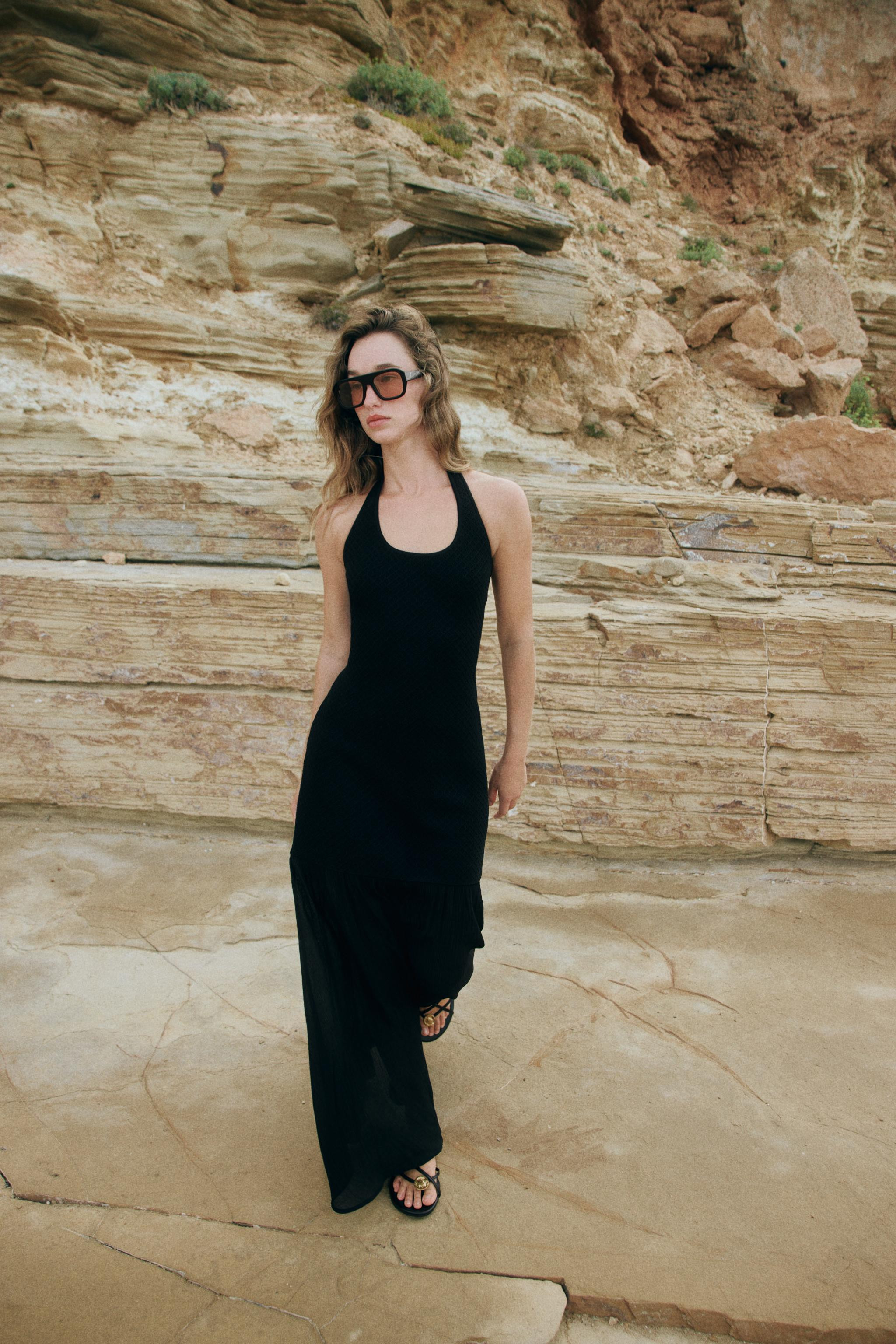 COMBINATION KNIT HALTER DRESS | Zara US