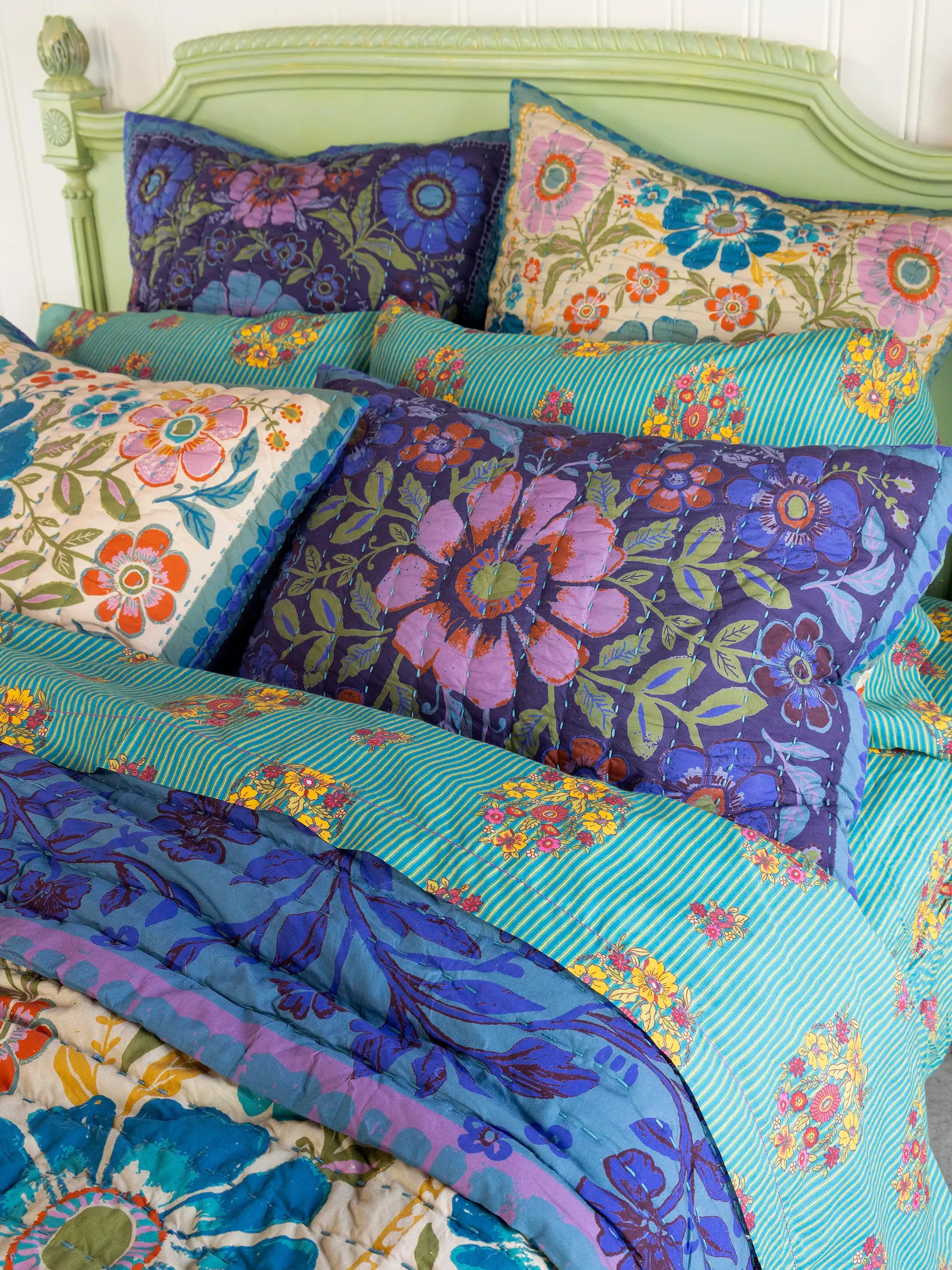 Bungalow Reversible Cotton Quilt | Natural Life