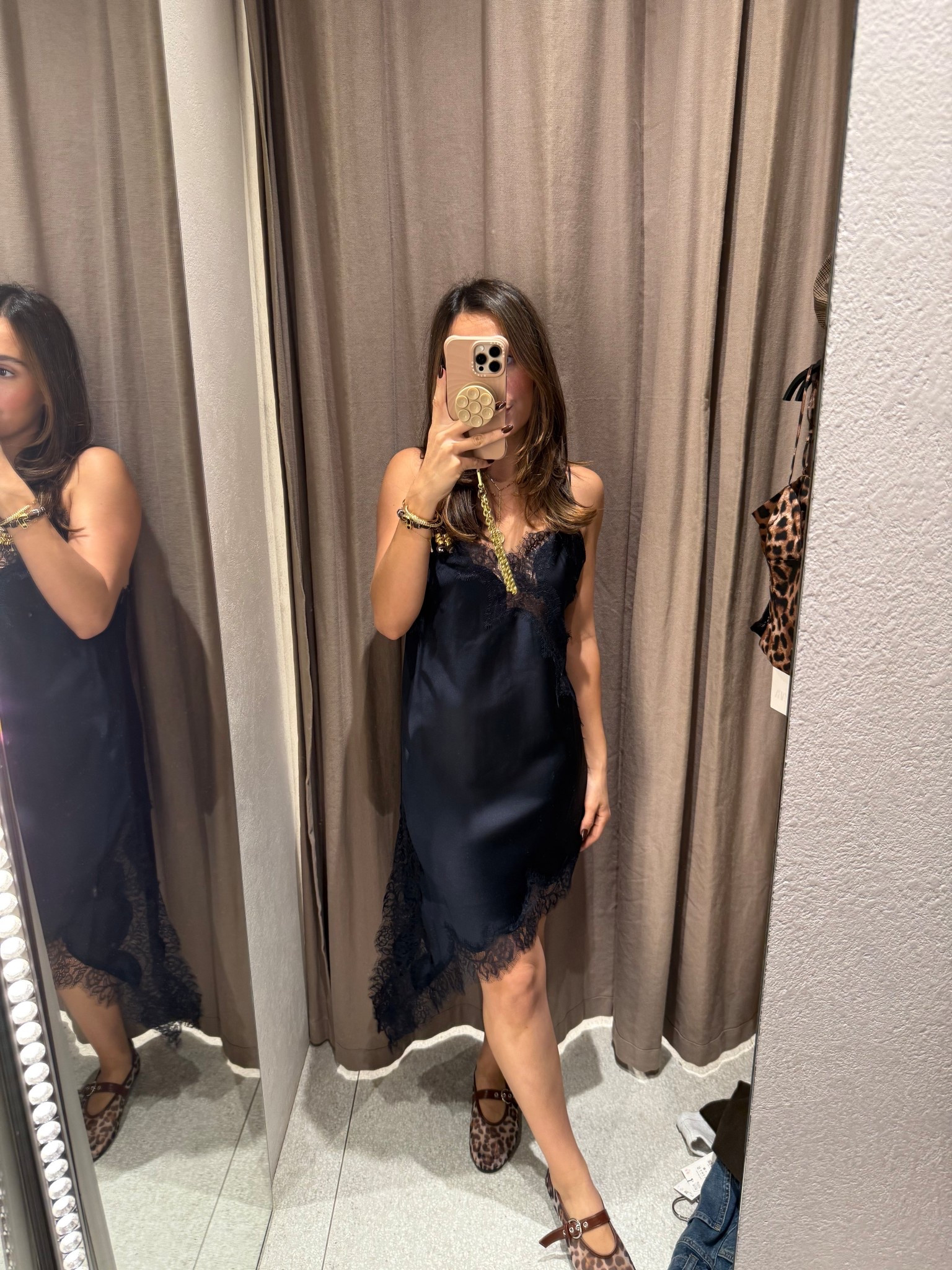 This asymmetrical dress is gorgeous!!!! Wearing small