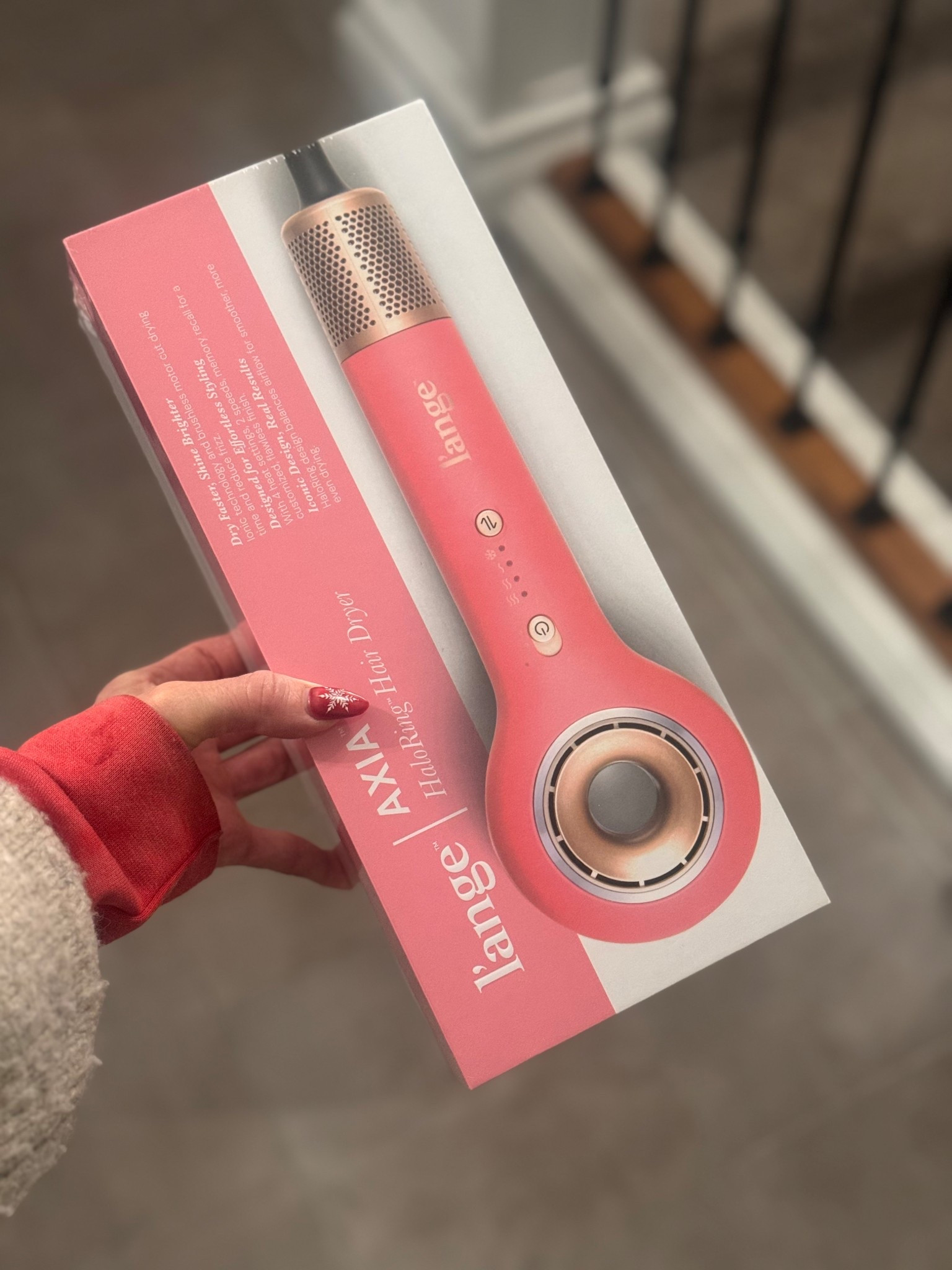 The HaloRing Hair Dryer is amazing!! Cuts dry time and reduce frizz! 

#LTKGiftGuide #LTKHoliday #LTKBeauty