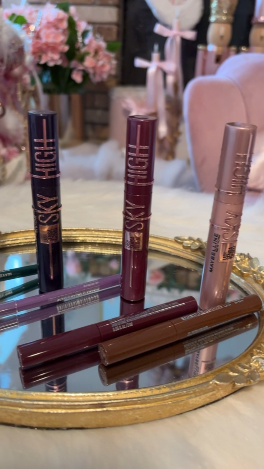 Maybelline  holiday makeup 

#LTKBeauty #LTKGiftGuide #LTKCyberWeek