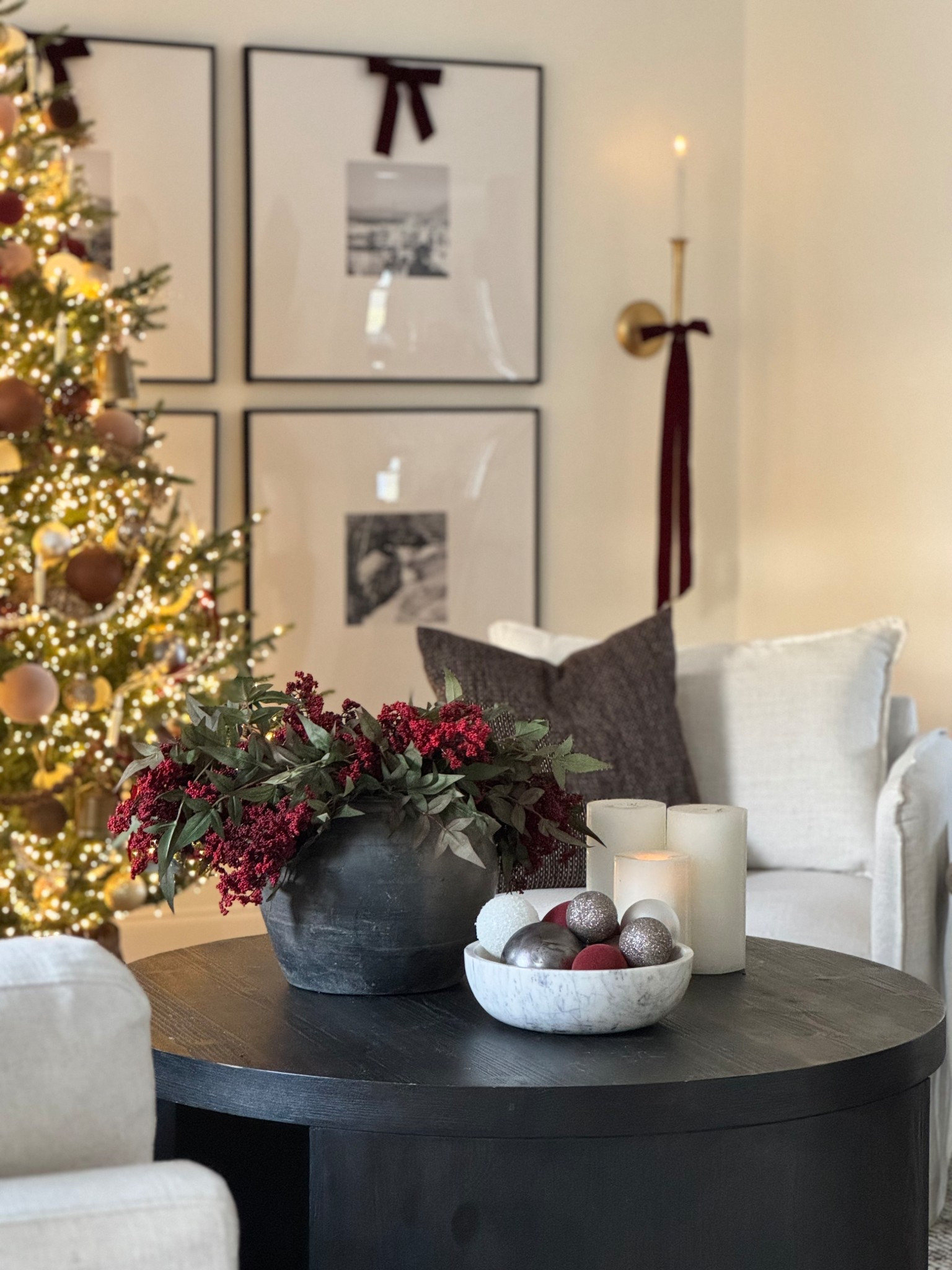 Christmas coffee table styling 

#LTKHoliday