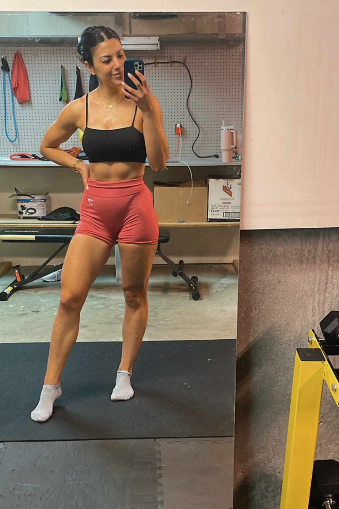 Gymshark girlie to kick off the week! Two of my favourite pieces from them!

Bandeau sports bra
 Vital seamless shorts


#LTKstyletip #LTKfindsunder50 #LTKfitness
