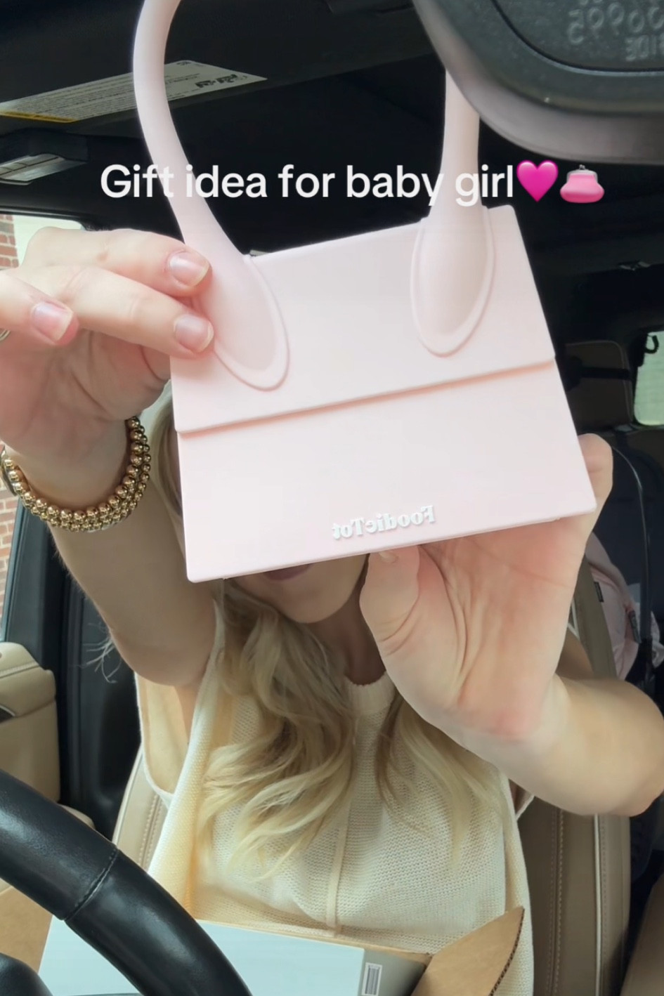 Silicone Snack purse 🩷

#LTKGiftGuide #LTKBaby #LTKHoliday