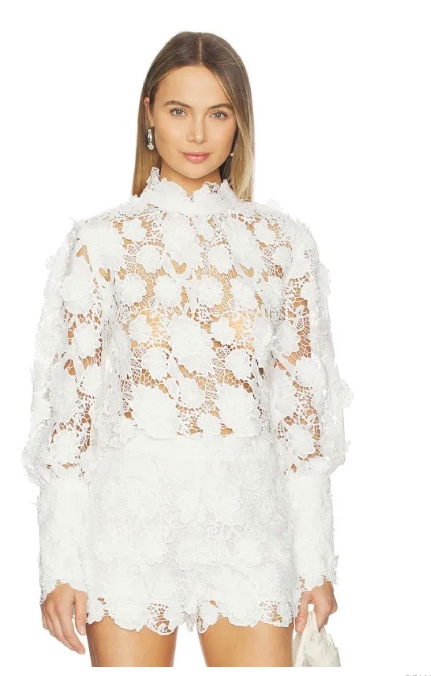 This top is so fun! Perfect for so many outfits 

#LTKSeasonal #LTKootd