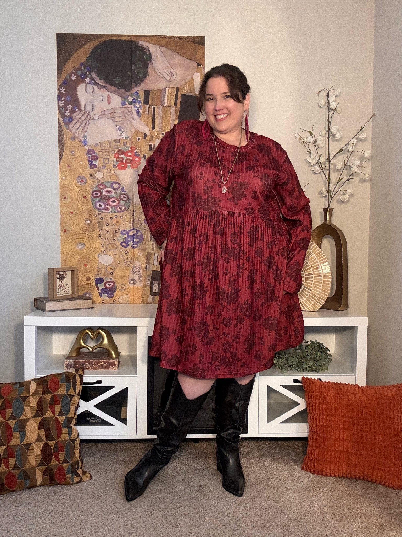 Lightweight and soft. Stretchy fabric though not on the waist but still super roomy!

#LTKMidsize #LTKPlusSize #LTKOver40