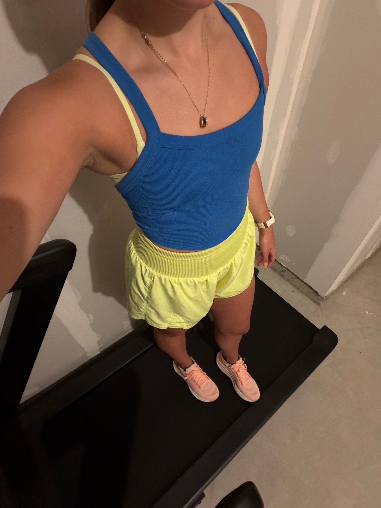 RUN FIT ⭐️

#LTKfitnessgoals #LTKActive #LTKootd