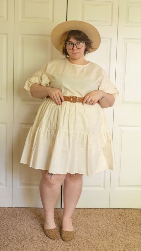 Plus size layer summer white and brown outfit 

#LTKstyletip #LTKcurves #LTKSeasonal