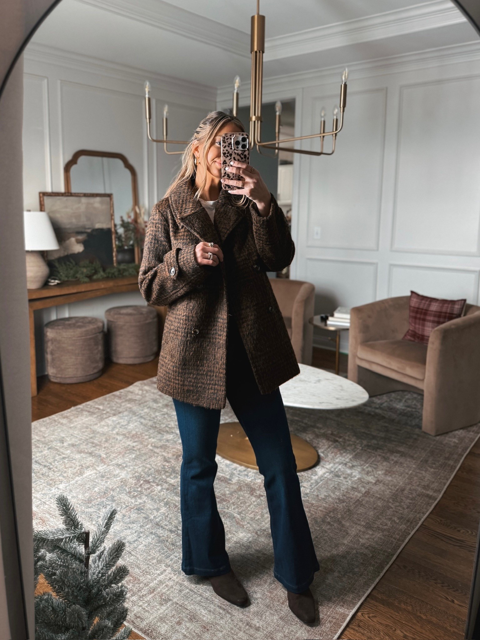 This winter coat from Walmart feels so high end!! 

#LTKHoliday #LTKgrwm #LTKdayinmylife