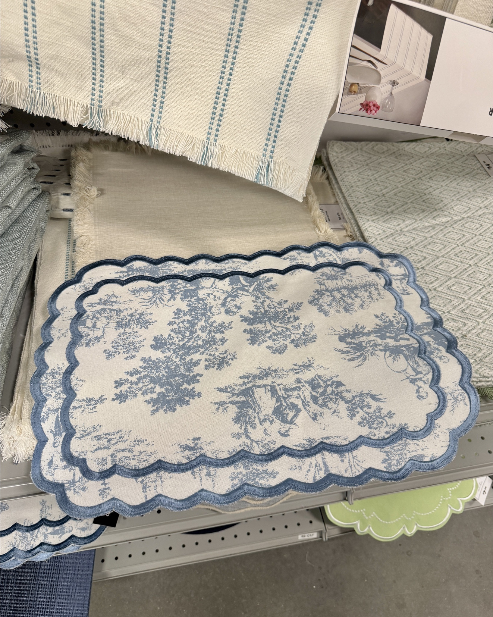 New placemats under $10! Accidentally photographed it upside down 🤦‍♀️

#LTKHome #LTKSaleAlert