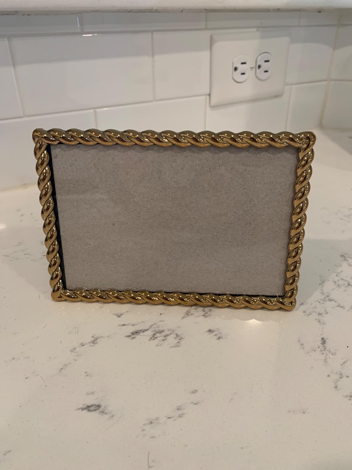 Lawrence Frames Rope Design Metal Frame, 4x4 Round, Gold | Amazon (US)