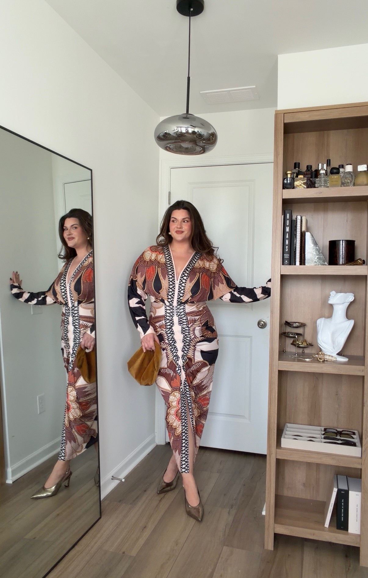 Wearing XL and am 5’6” for reference

Super stretchy, smooth material. True to size

#LTKSaleAlert #LTKMidsize #LTKootd