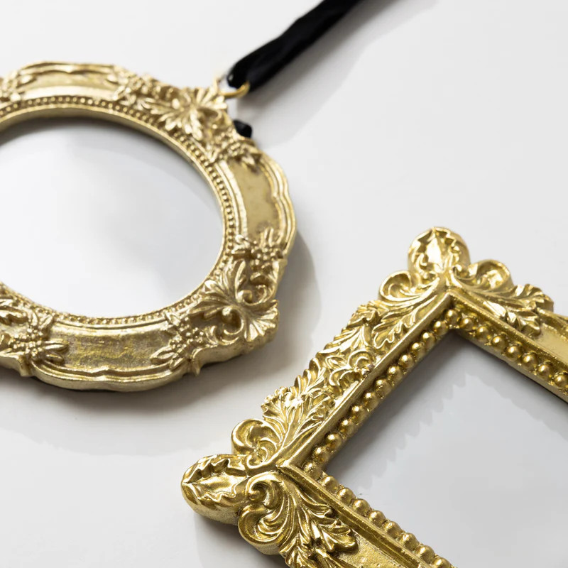 Vintage Frame Ornament Set | Modern Locke