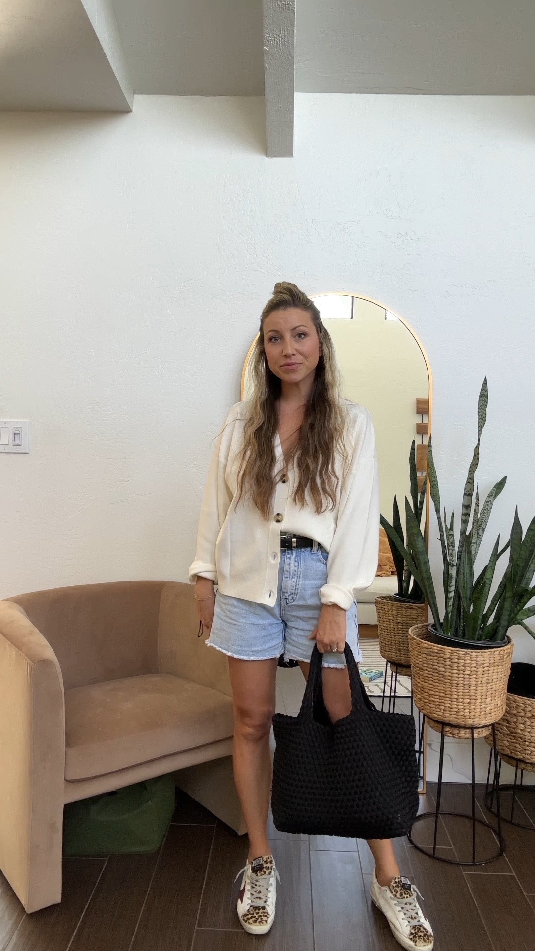 Wearing versus styling! Mango sweater is oversized. Can’t live without my naghedi bag  

#LTKSeasonal #LTKfindsunder100