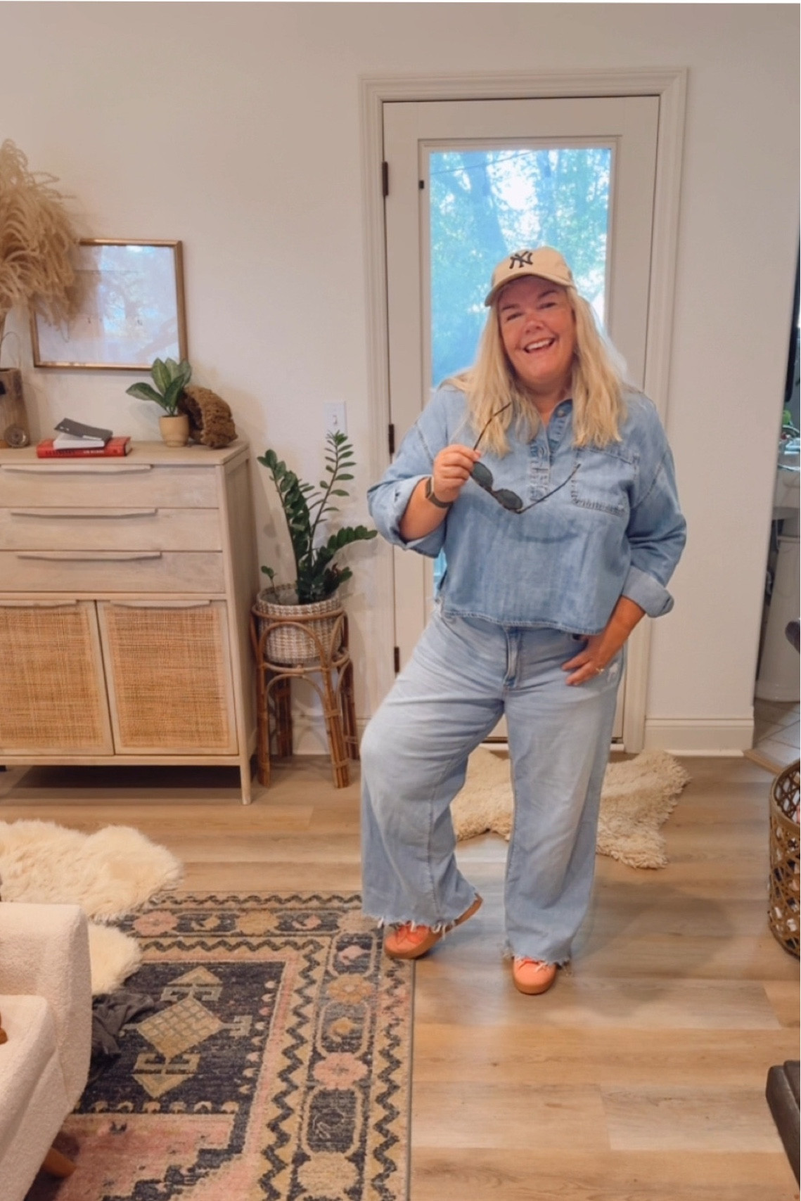 Perfectly cropped denim pop over shirt for the “midsize midlife woman” 😄 I’m wearing an XL from Old Navy! #croptop #falloutfit #denimondenim 

#LTKShoeCrush #LTKOver40 #LTKMidsize