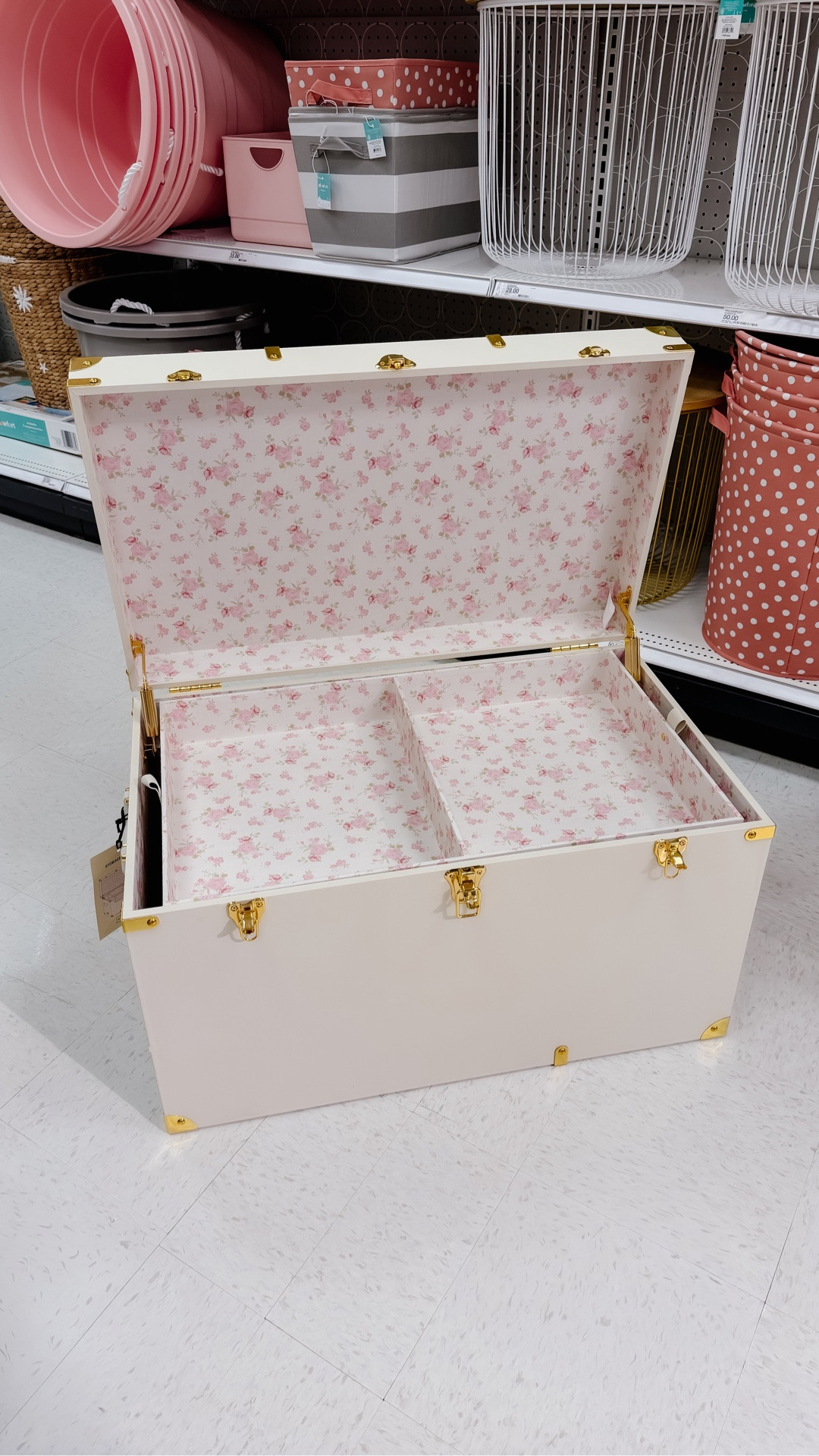 My newest find from TARGET 🥰🌹✨

•
•
•

Target Home Decor, Toddler Mom, Memories, Decor, Home Finds, Target, Target Finds

#LTKmomlife #LTKWedding #LTKHome