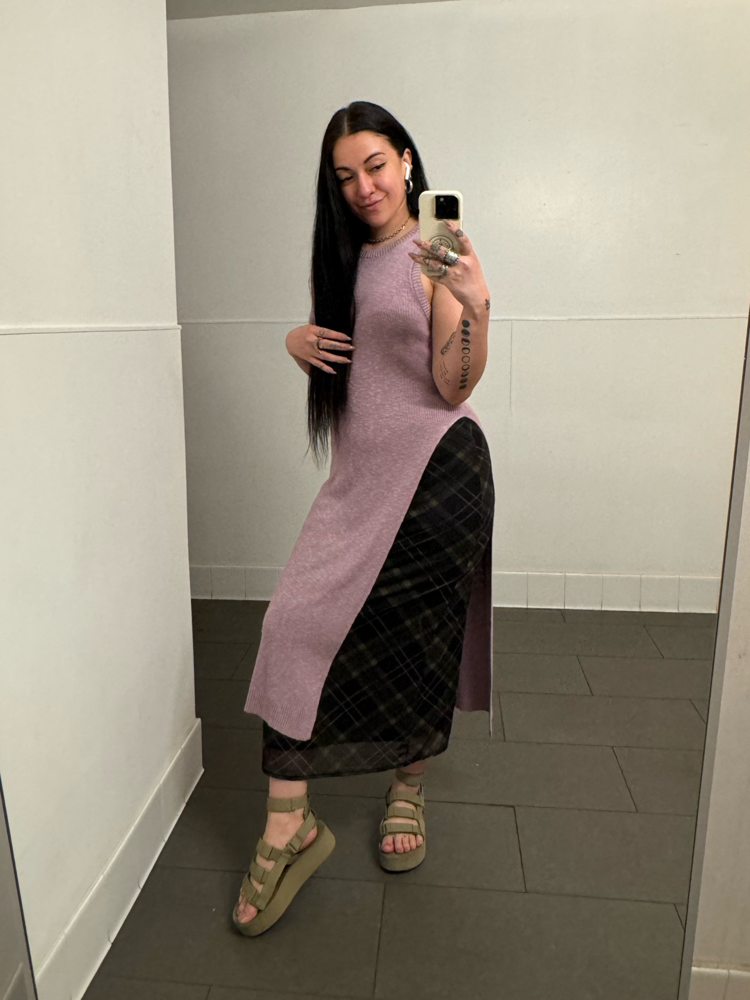 Who says outdoor shoes can’t be fashionable? Love the platform on these Tevas! I need them in every color! 

#LTKSeasonal #LTKtravel #LTKFestival