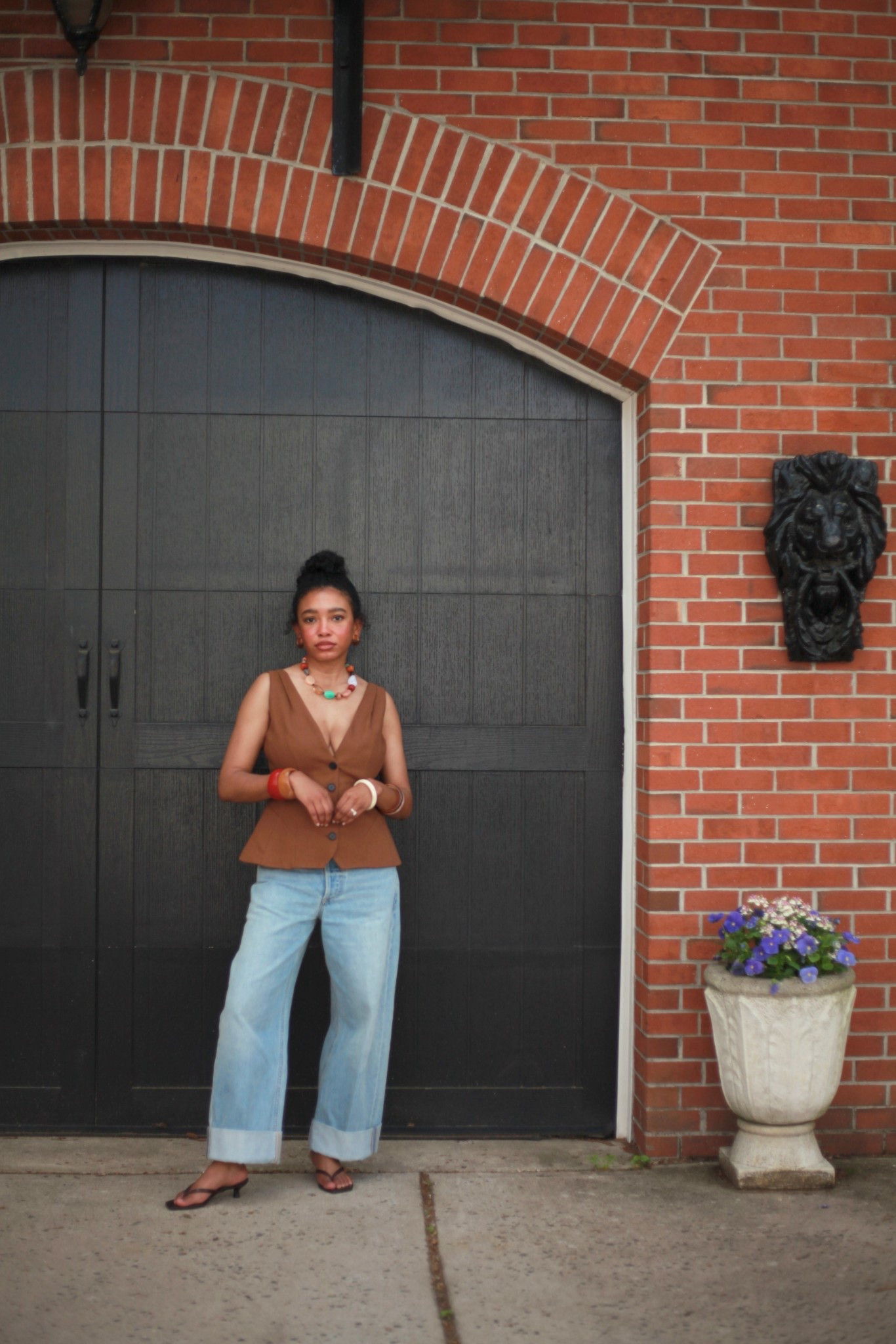 -top is from Zara. “ZW Collection Linen Blend Volume Vest”
-size 26 in jeans (run big)

#LTKStyleTip #LTKFindsUnder100 #LTKSeasonal