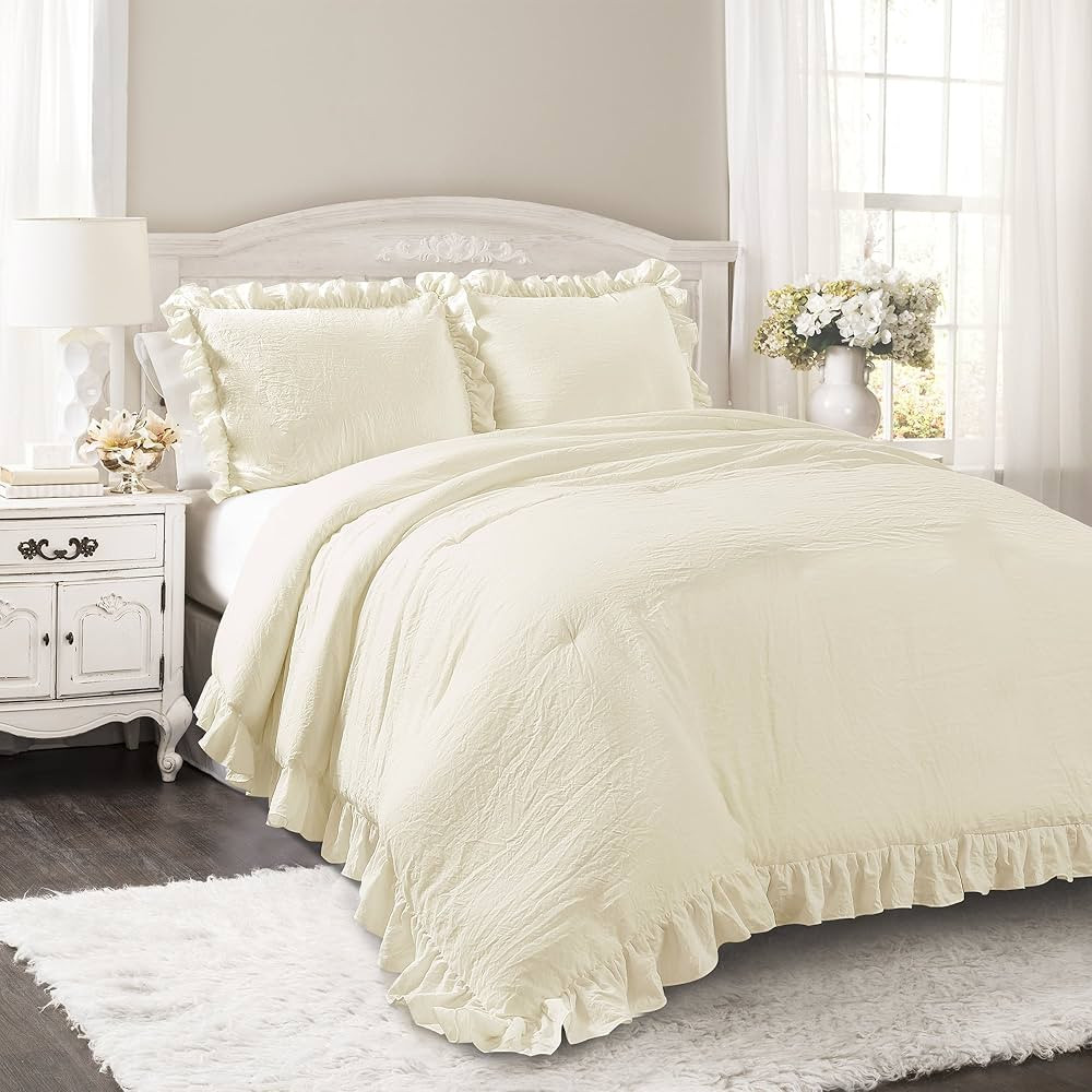 Lush Decor Reyna Ruffle Comforter Set - 3 Piece Cozy Ruffled Bedding Set - Timeless Elegance and ... | Amazon (US)