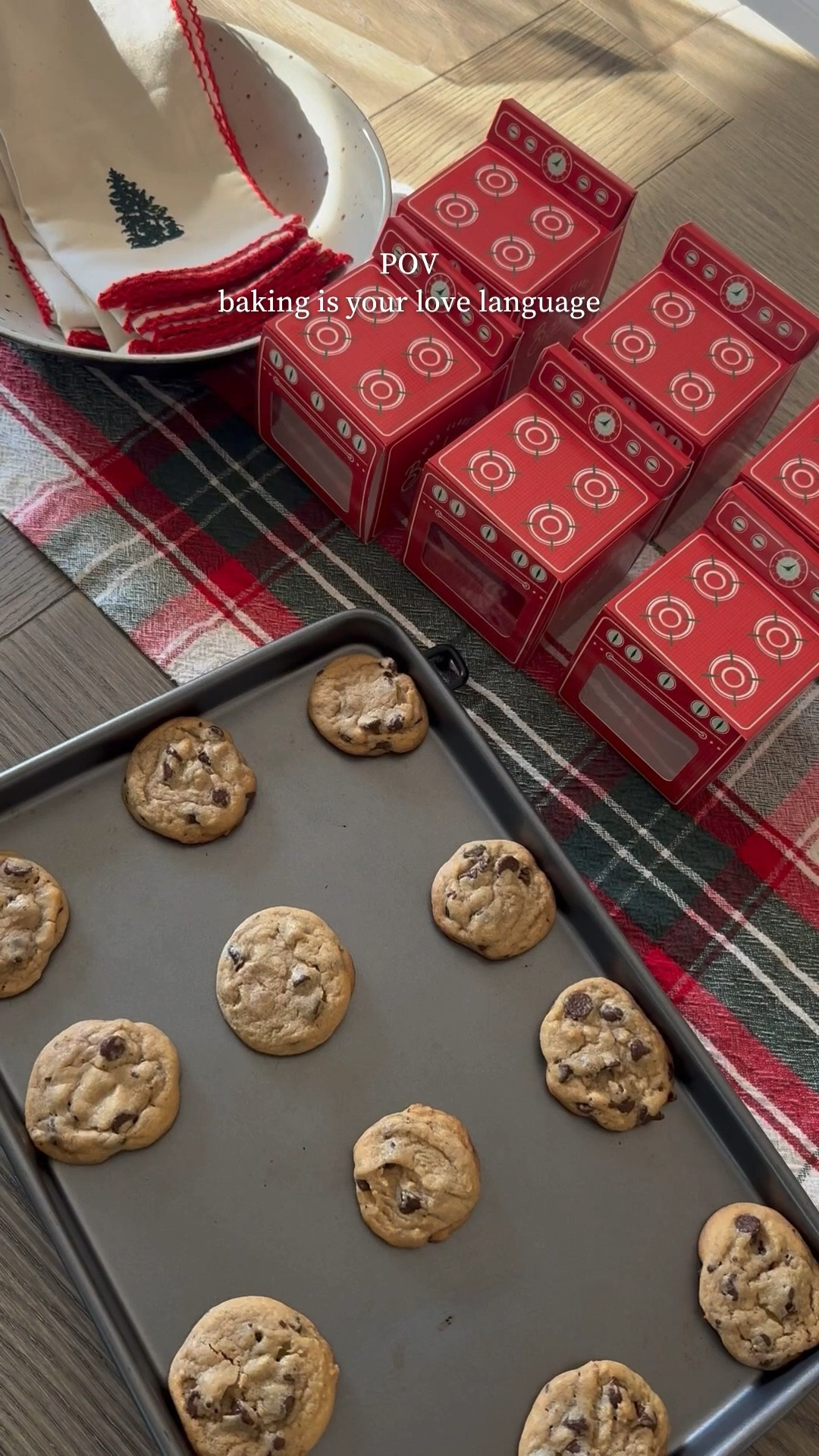 The cutest treat boxes this holiday season! 

#LTKHoliday #LTKfoodie #LTKHome