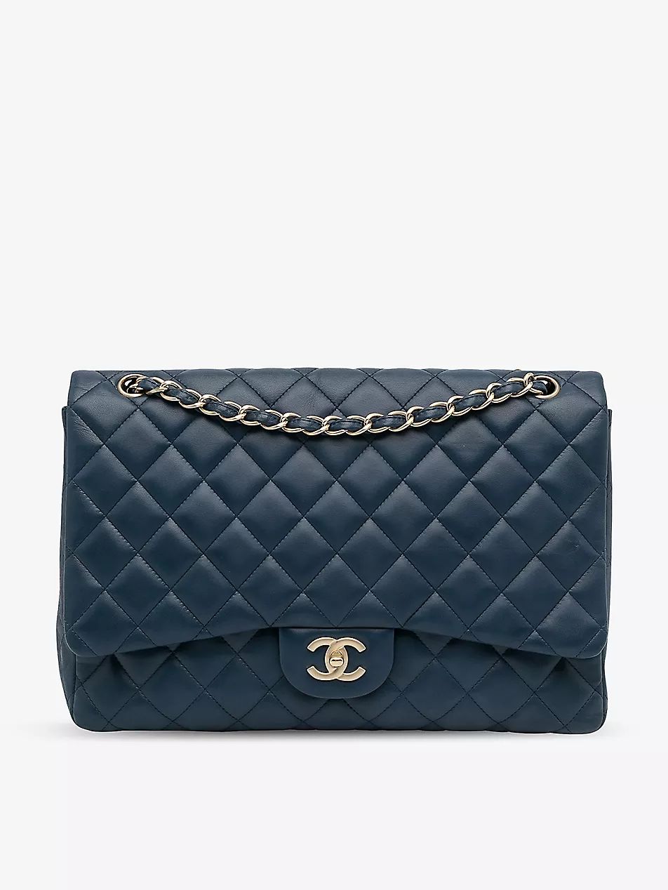 Pre-loved Chanel Jumbo Classic double-flap leather shoulder bag | Selfridges
