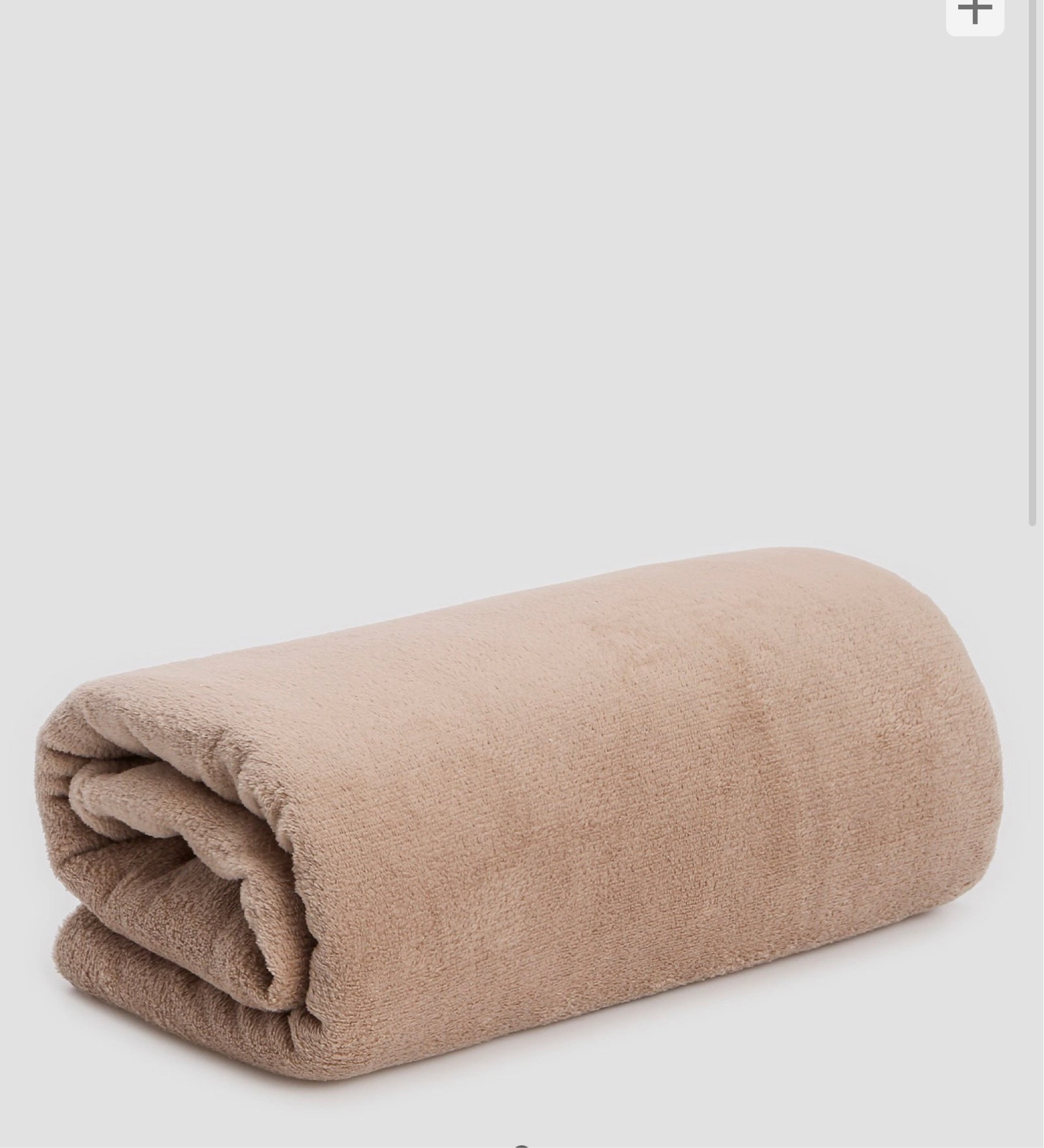  Manta aconchegante Super quentinhas e de toque peluciado as peças de fleece certamente é o que procuramos nos dias de inverno. Composta por resistentes fibras de poliéster o fleece é um ótimo isolante térmico para manter o calor, ou seja, mesmo em temperaturas mais baixas ele possui tecnologia para manter a temperatura corporal.


#LTKFind #LTKbrasil #LTKfamily