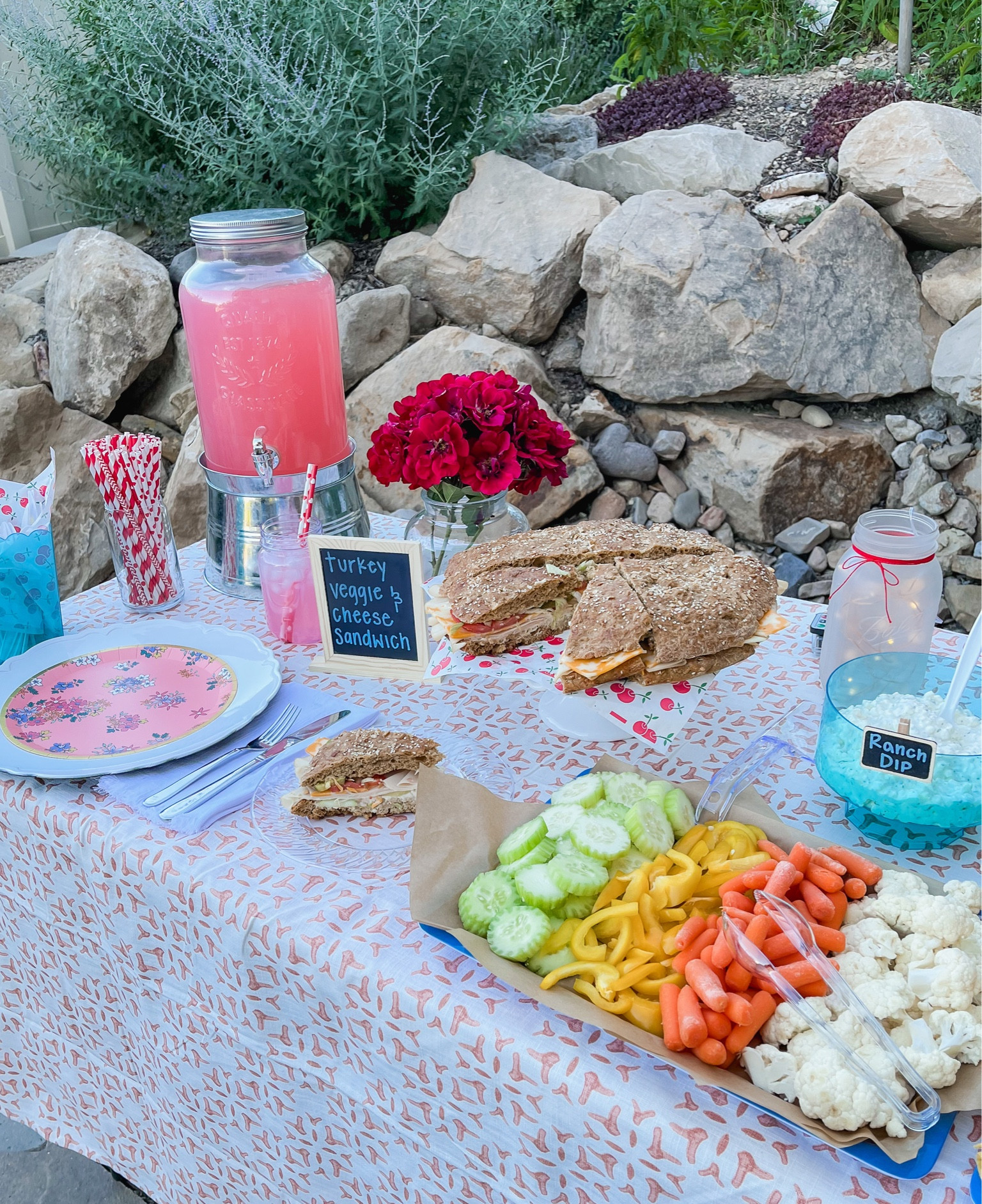 Easy outdoor table decor with a few items from Amazon, Target and dollar tree.  Outdoor entertaining, outdoor table decor, outdoor party, patio, Target home

#LTKhome #LTKSeasonal