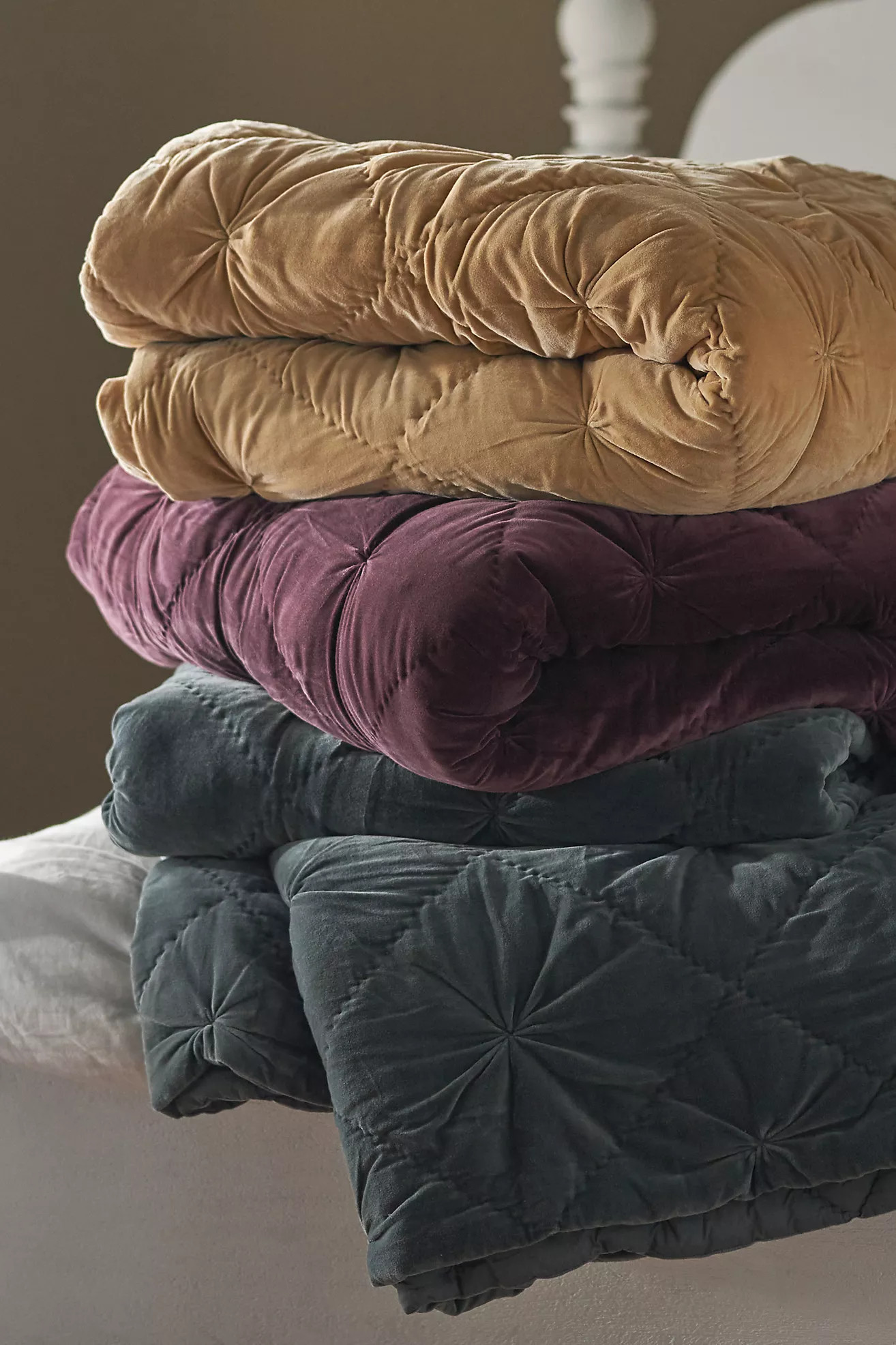 Trova Velvet Quilt | Anthropologie (US)
