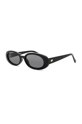 Le Specs Outta Love in Black & Smoke Mono from Revolve.com | Revolve Clothing (Global)