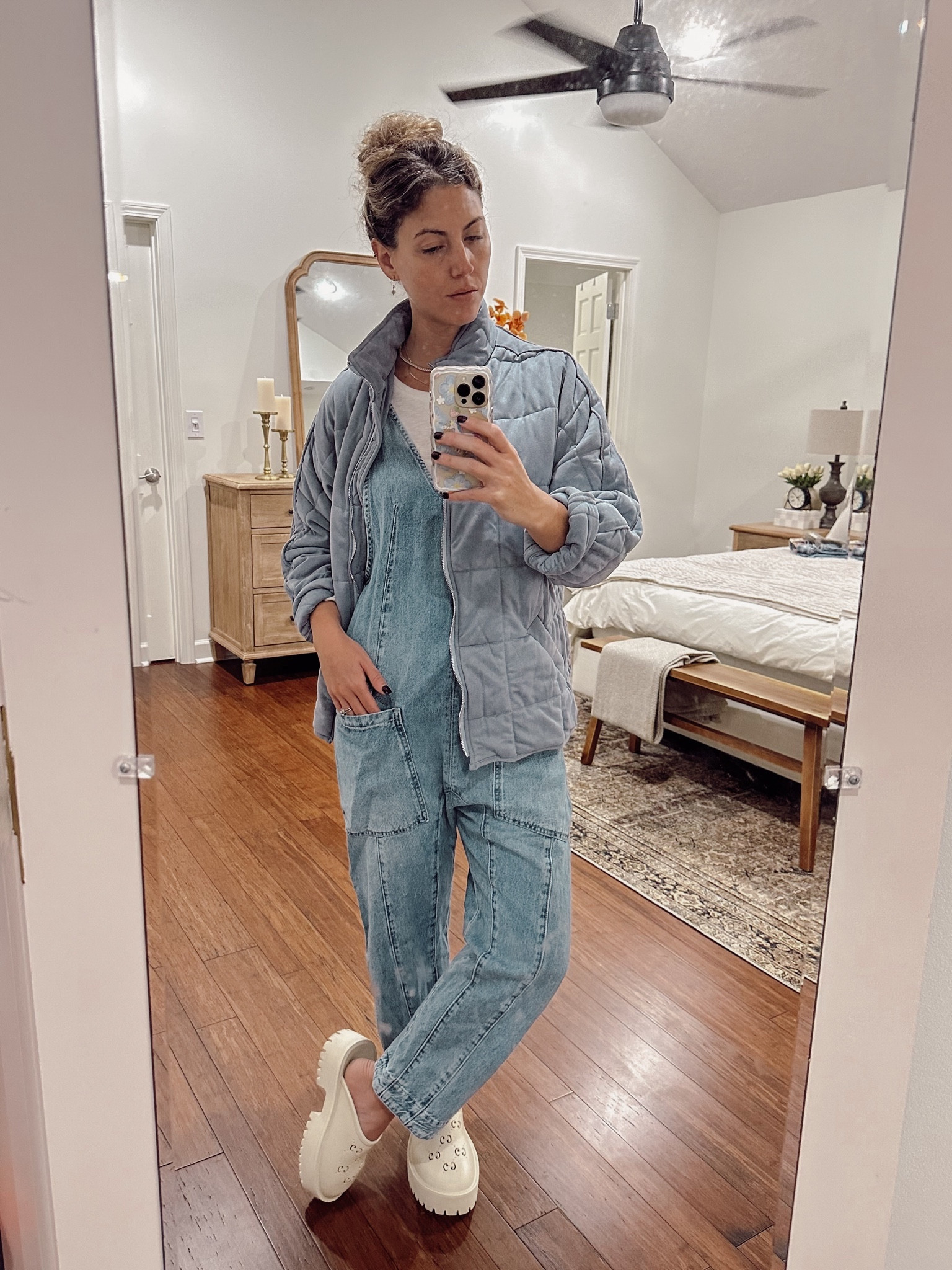 Free people jumpsuit - size small (runs big)
Free people dupe jacket- size medium 

Free people - overalls - fall outfits - casual outfits - 


#LTKfindsunder100 #LTKstyletip