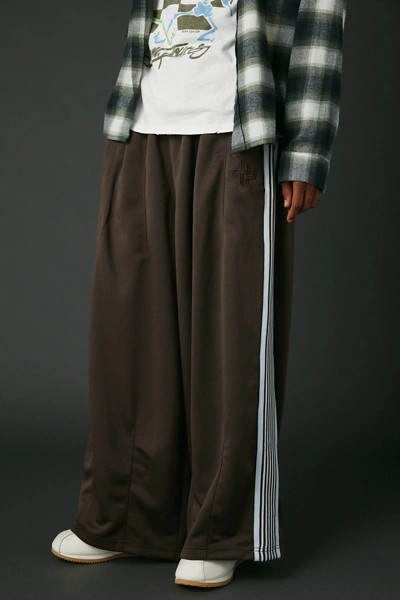 UO Mammoth Baggy Fit Track Pant | Urban Outfitters (US and RoW)