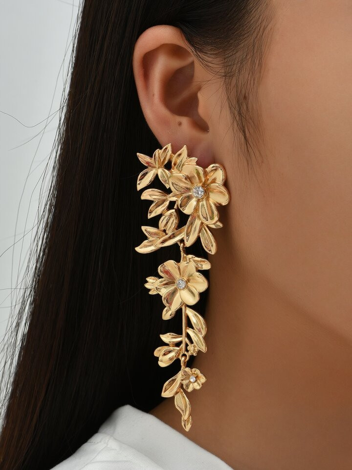 Rhinestone Decor Flower Drop Earrings | SHEIN