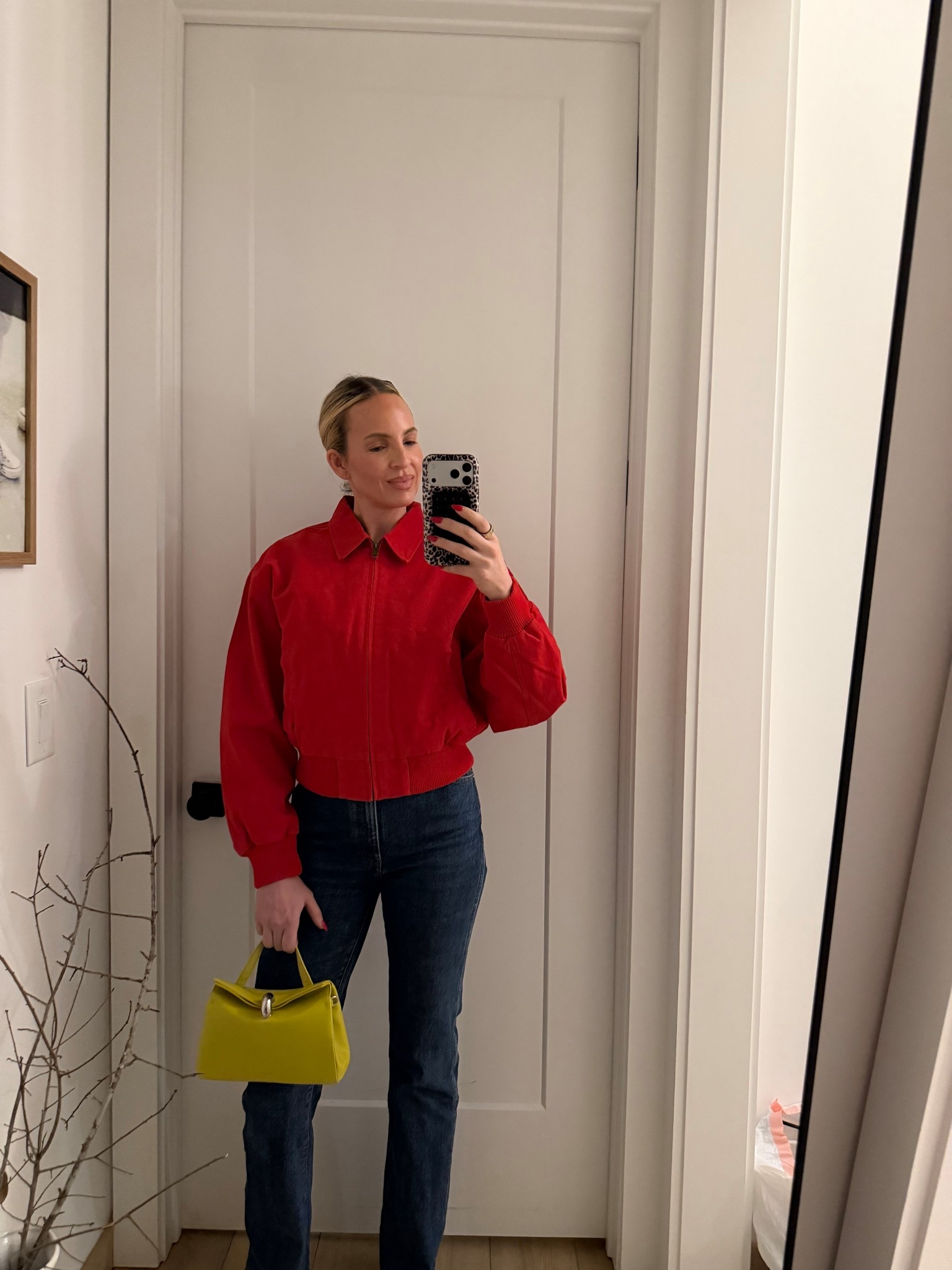 This jacket is the perfect lightweight jacket for spring! And it’s on sale. I’m wearing a medium. Also jeans run tts￼￼


@Aritzia 

#LTKootd #LTKSpringSale #LTKdayinmylife