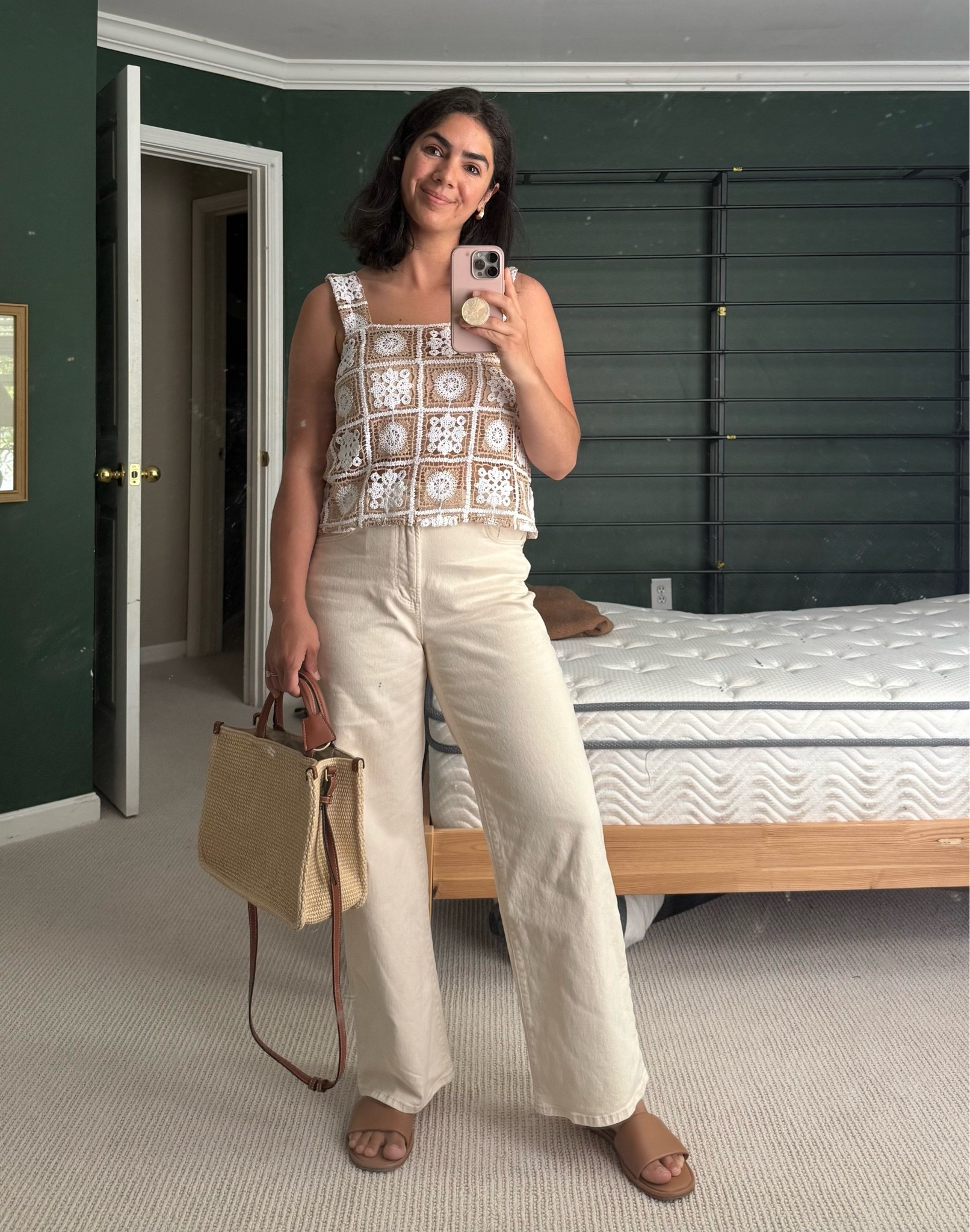 this shirt is so flattering and perfect for summer!