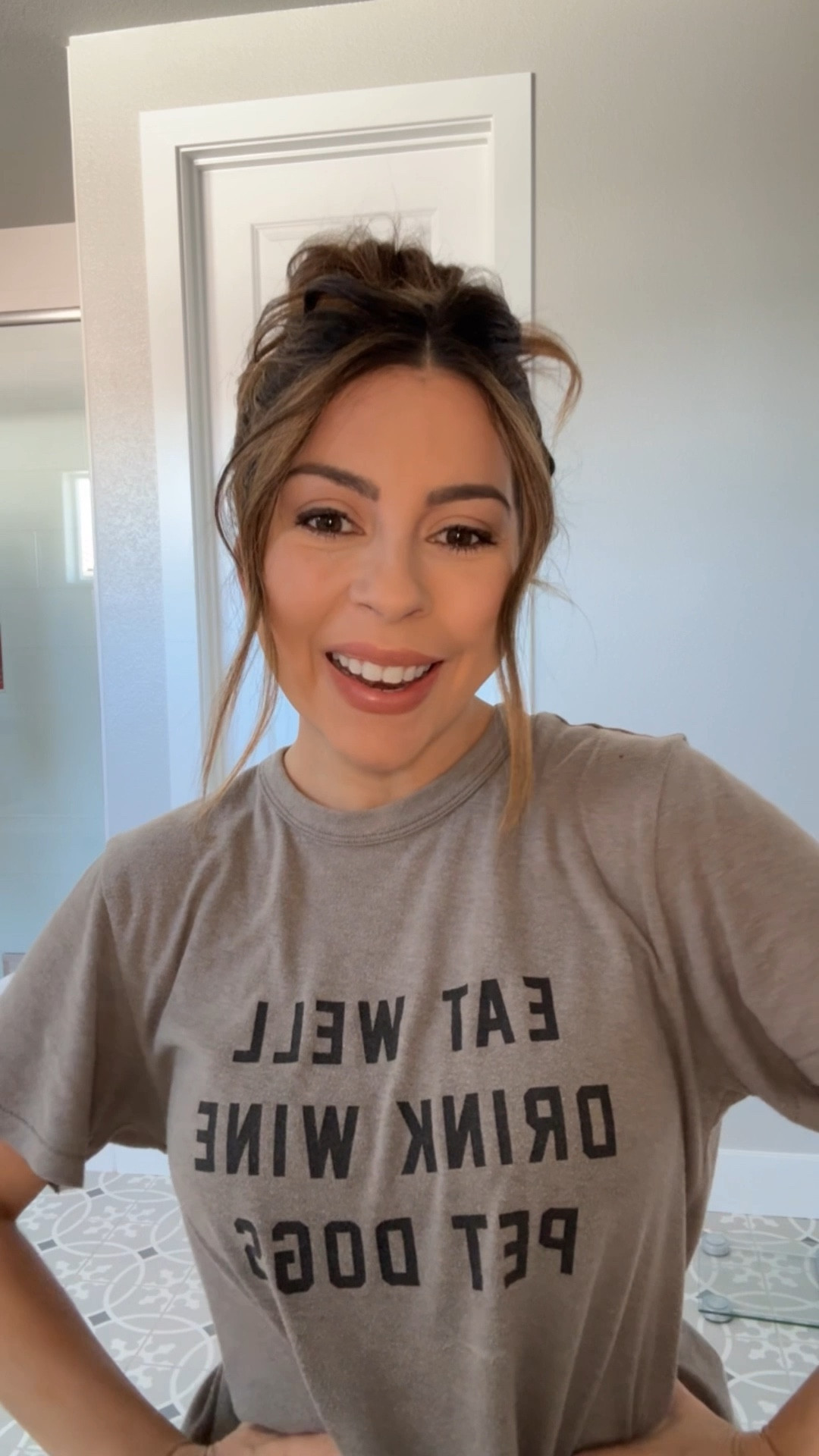 Viral 5 minute hair tutorial! Linked everything I use for it below

Hair tutorial
Easy up do
5 minute hair
Hair ties for a full pony
Hairspray
Target beauty
Gimme beauty hair ties



#LTKBeauty #LTKSeasonal #LTKVideo