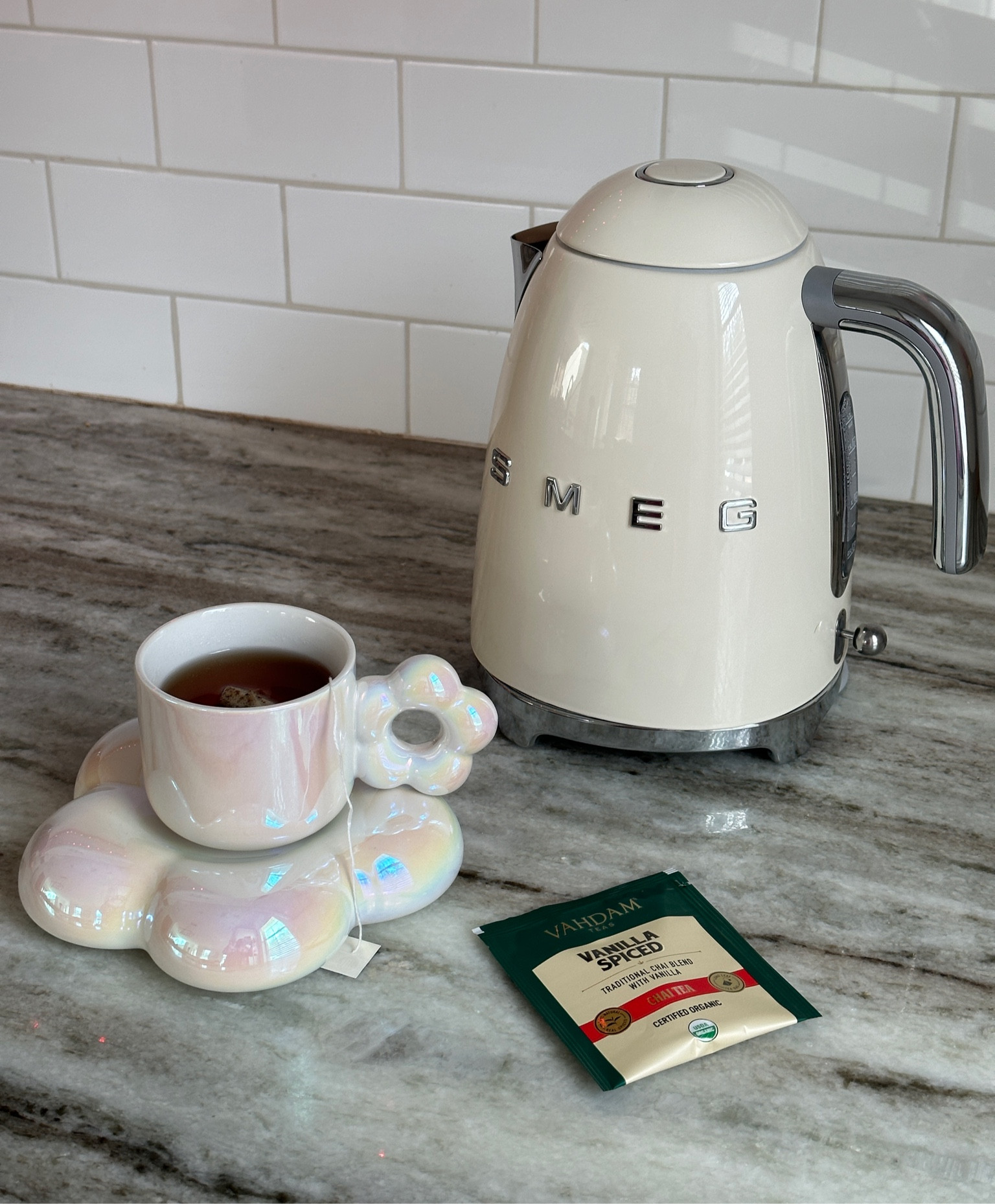 morning caffeine lineup ☕️🤍

Tea, vanilla chai, smeg, smeg kettle, kitchen finds, aesthetic kitchen decor, home finds, coffee mug, cute mugs, aesthetic glassware #LTKMostLoved

#LTKstyletip #LTKGiftGuide #LTKhome