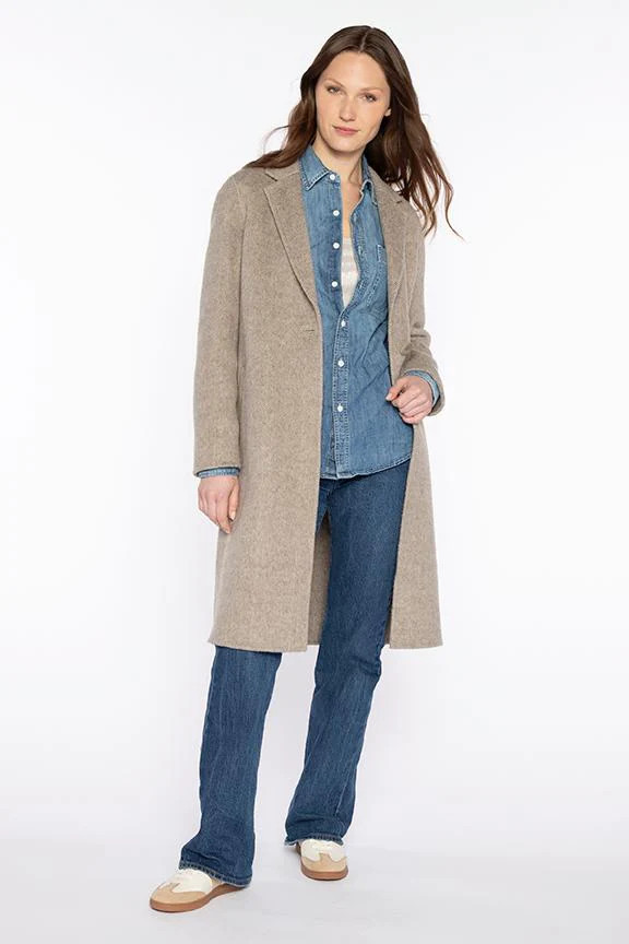 BRUSHED HERRINGBONE NOTCH COLLAR COAT | Kinross Cashmere