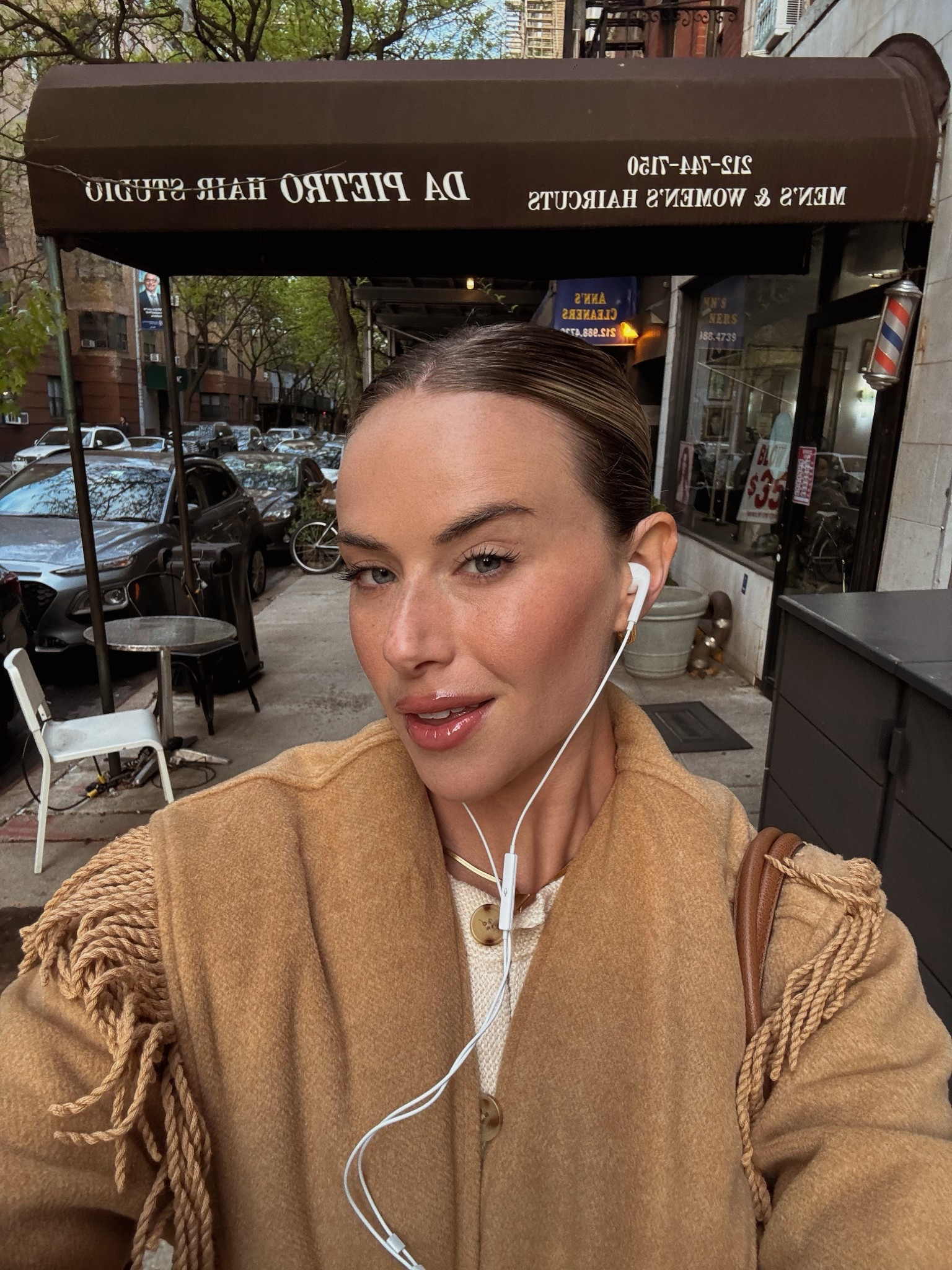 Kind of obsessed with my wired headphones - you guys also always ask about this fringe jacket- perfect for spring and so cozy! 