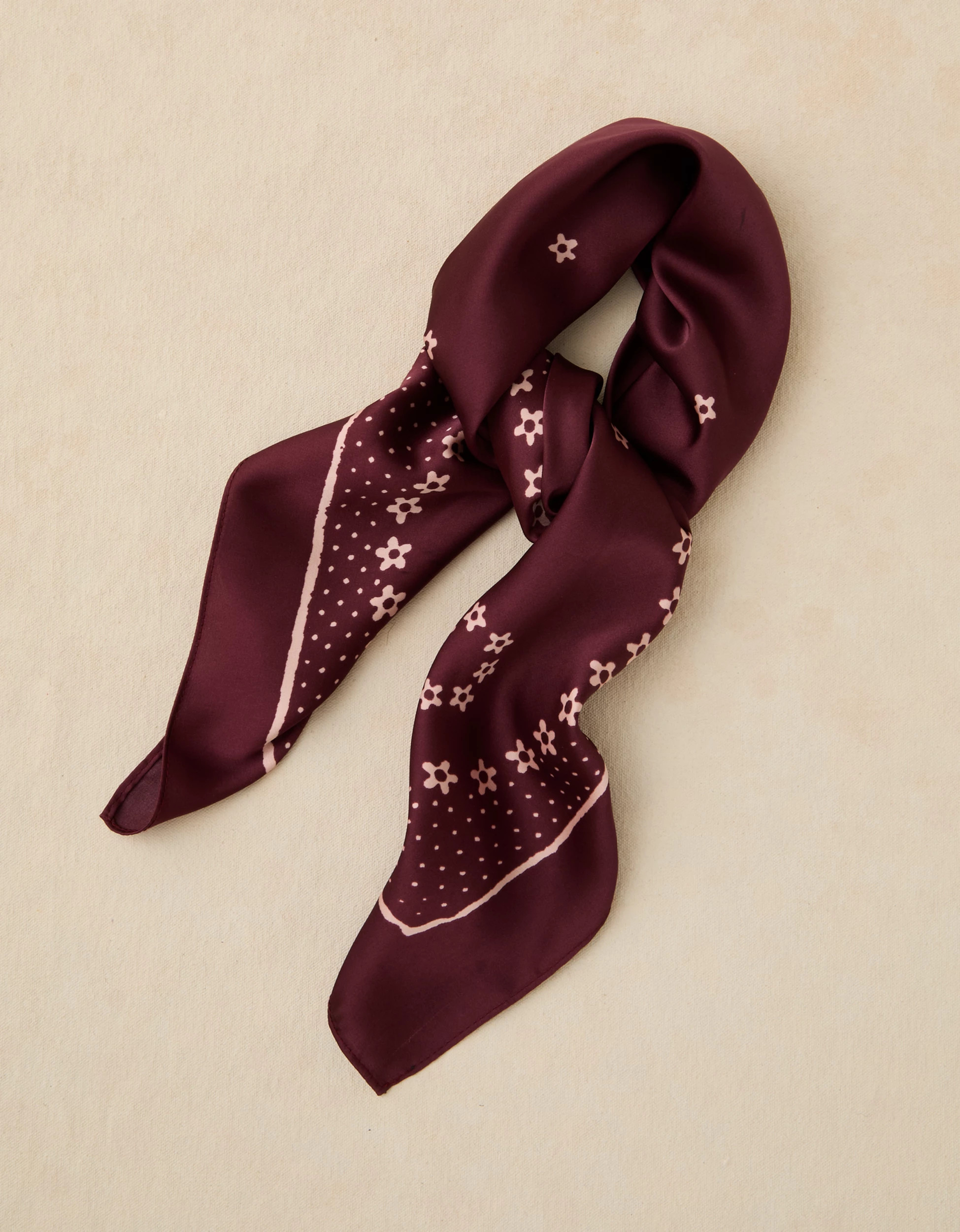 AE Daisy Bandana | American Eagle Outfitters (US & CA)
